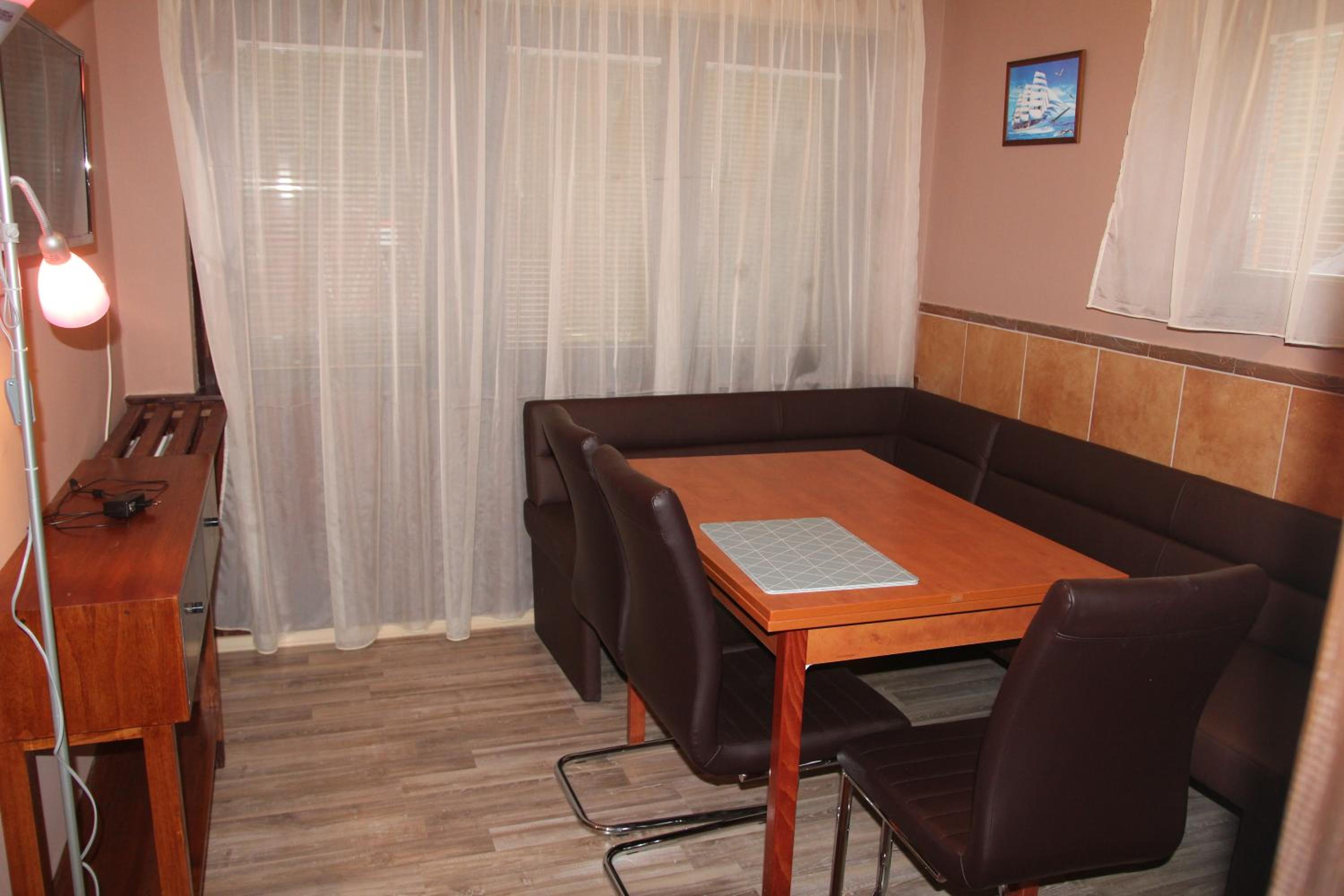 Three-Bedroom Villa photo 2