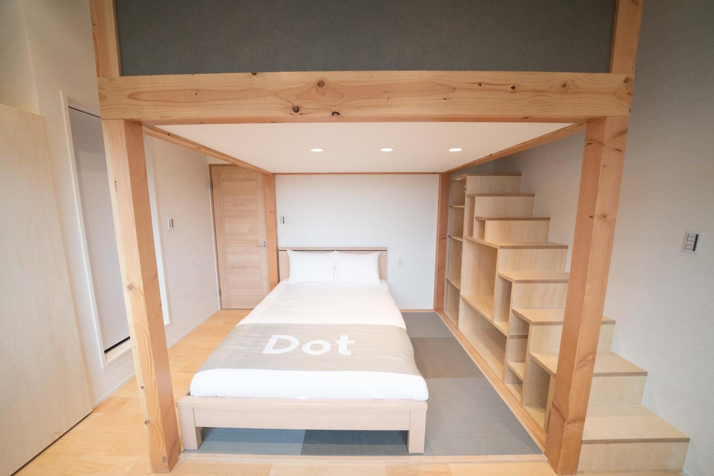 Japanese-Style Superior Room with Tatami Area - Photo 1