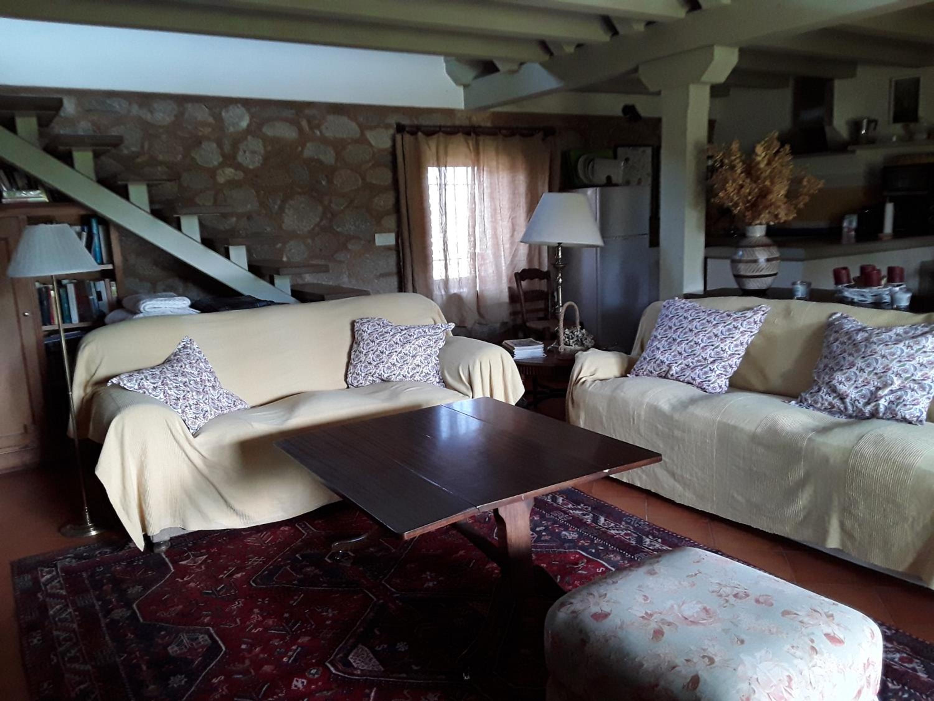 Four-Bedroom House photo 3