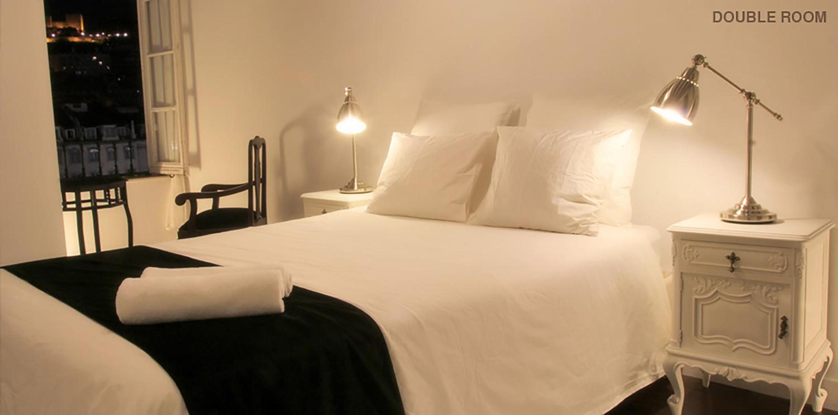 Deluxe Double Room with private bathroom and Castle View - Photo 4