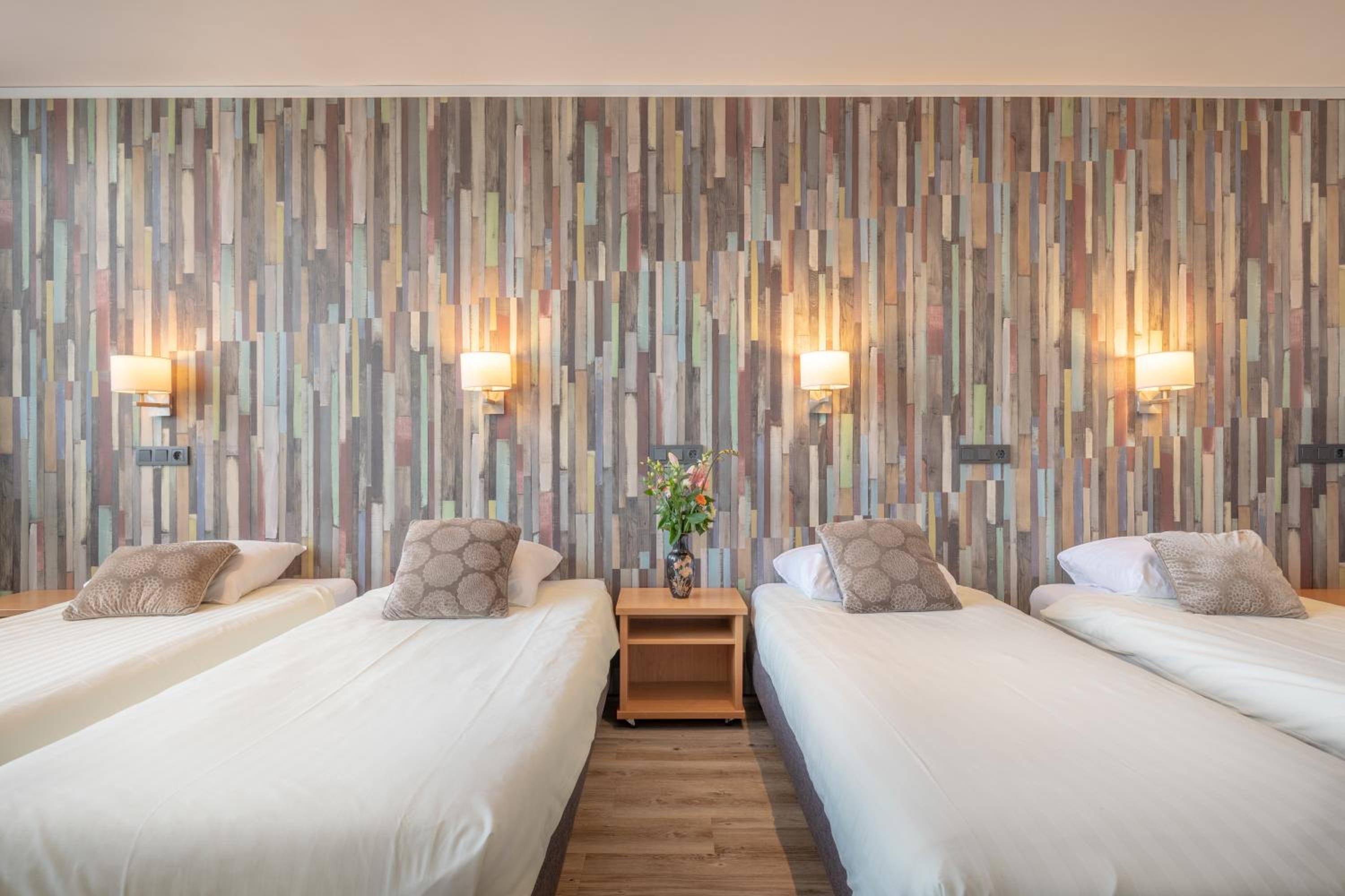 Standard Quadruple Room - Photo 2