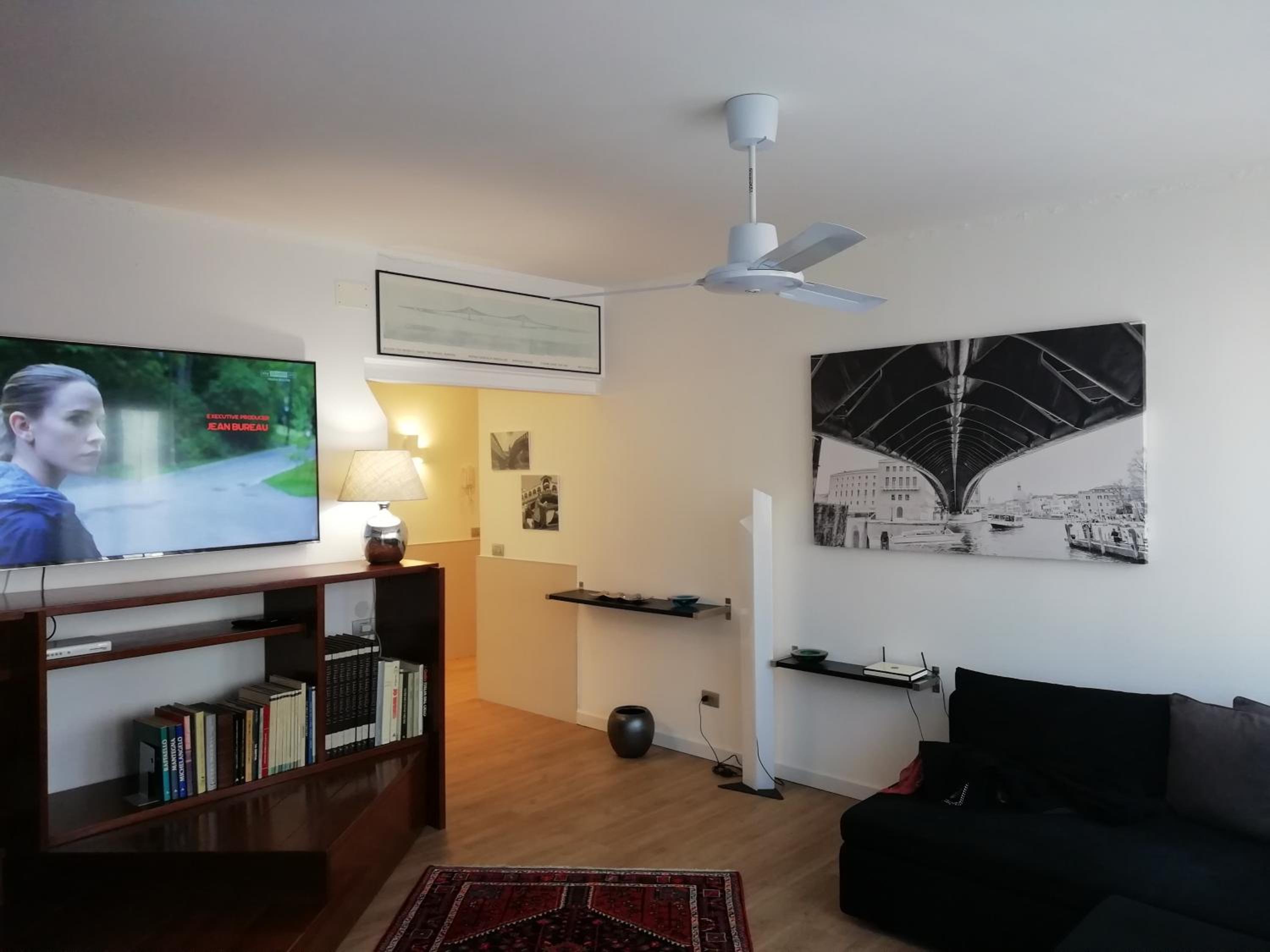 Three-Bedroom Apartment photo 1