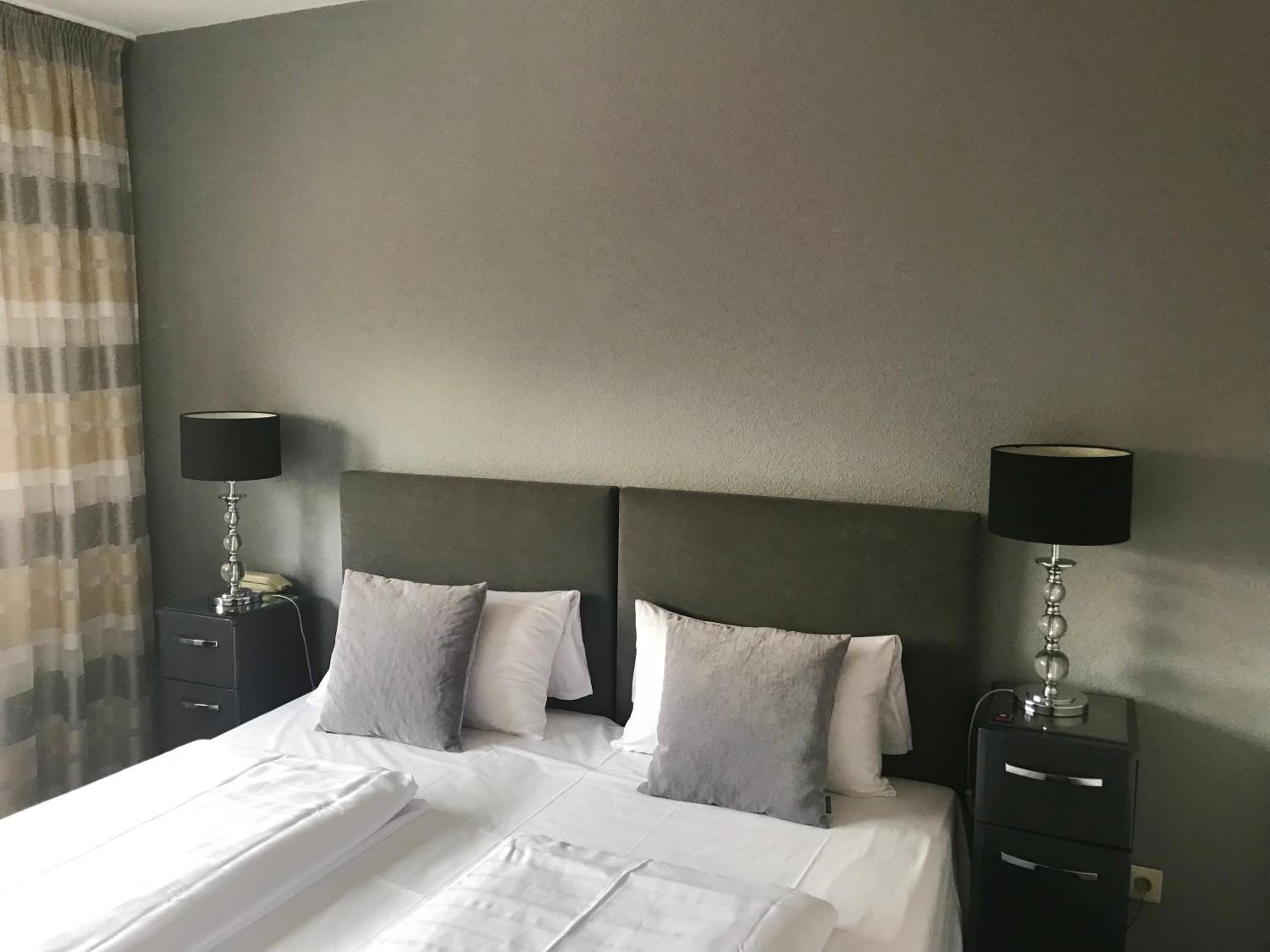 Double Room with Extra Bed - Photo 6