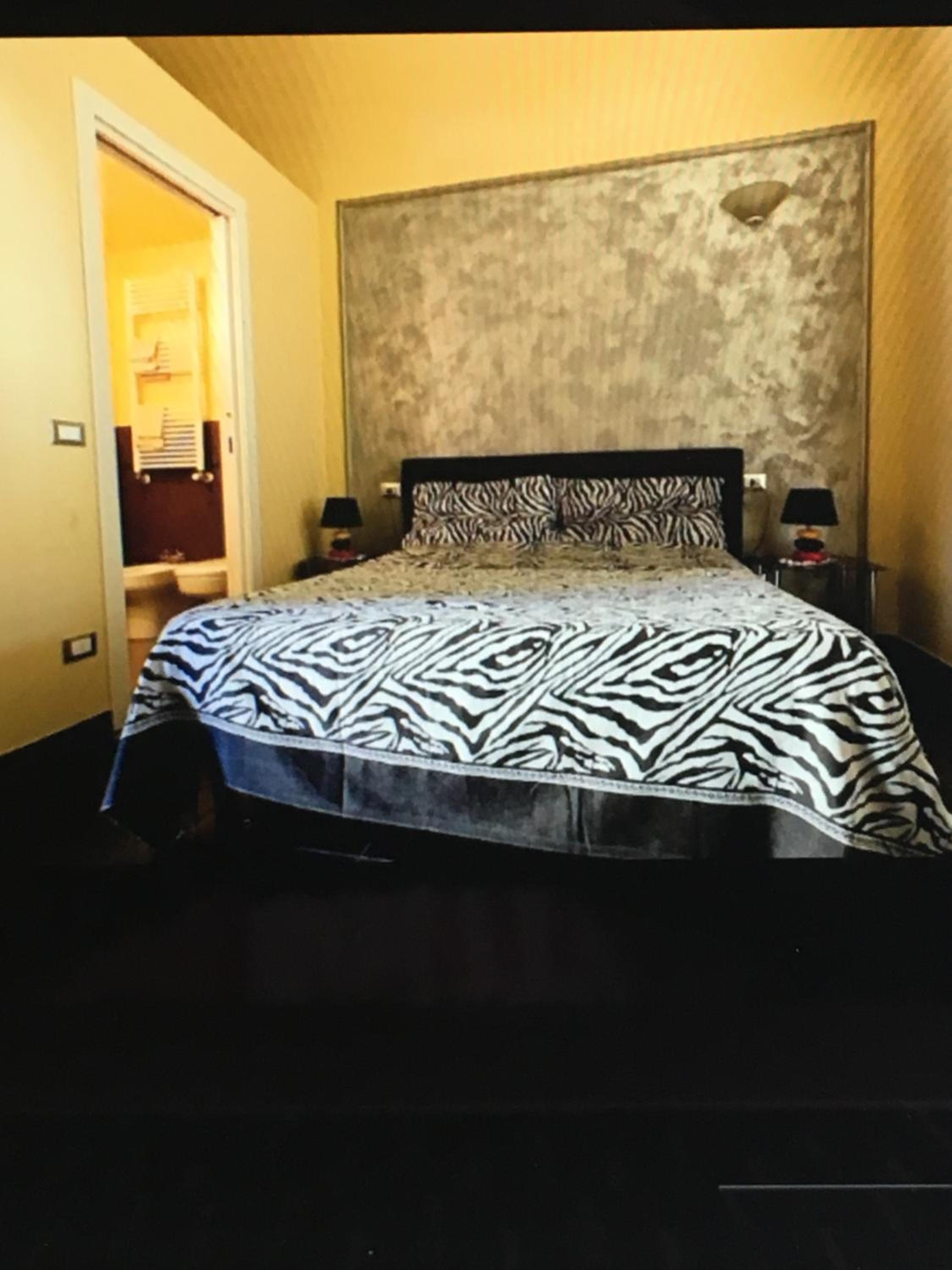King Room With Balcony