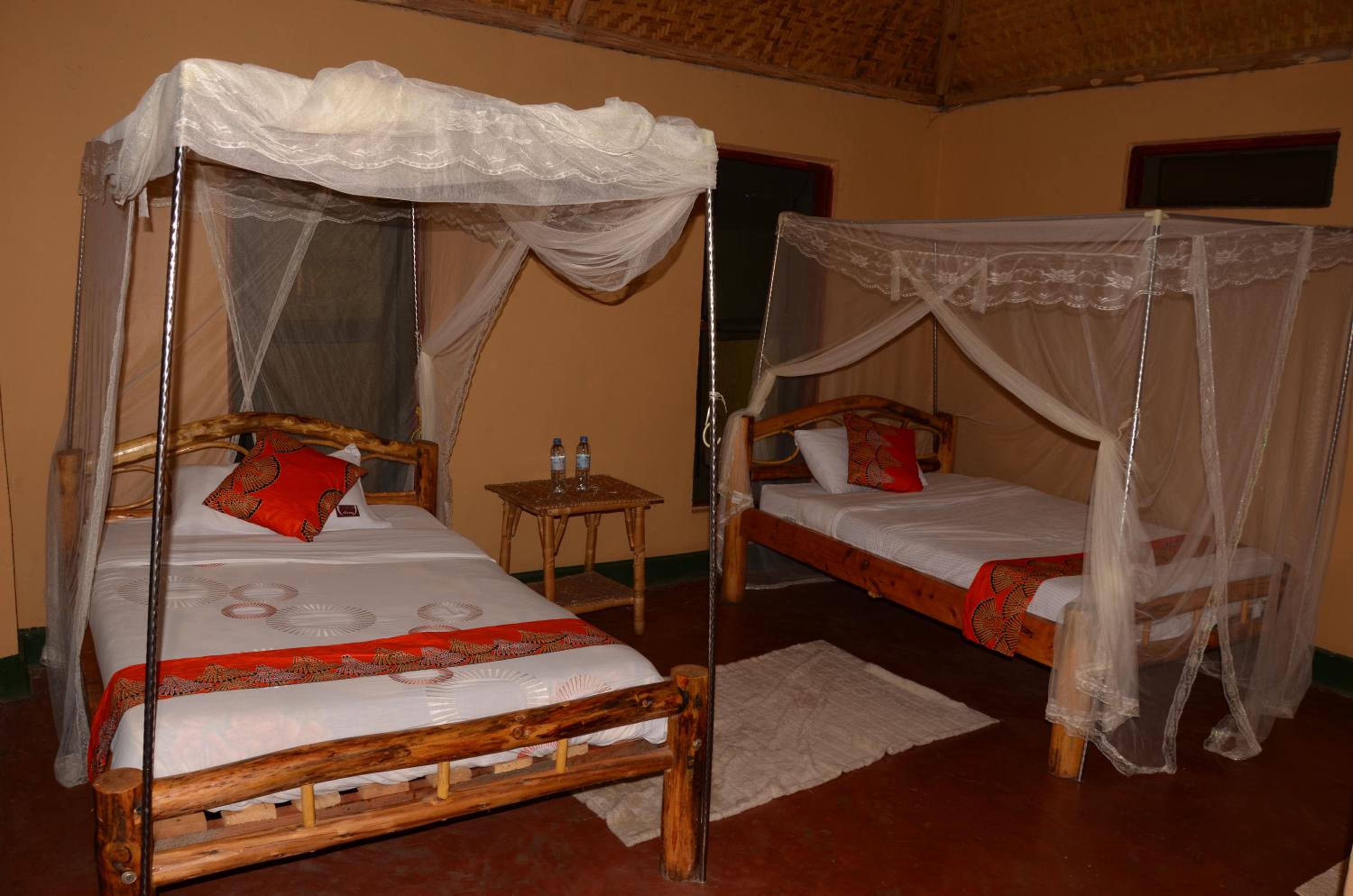 Deluxe Double or Twin Room photo 3