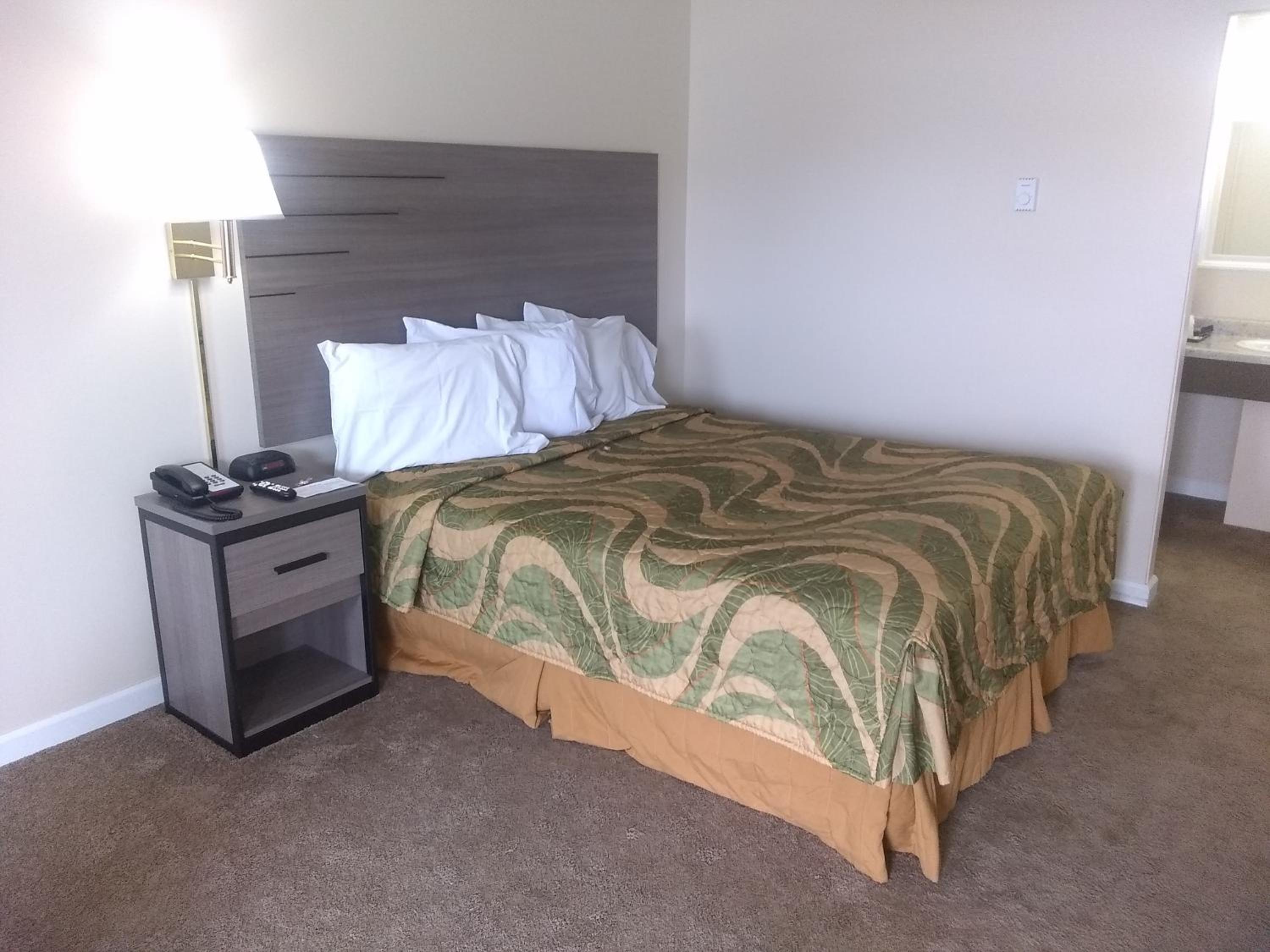 Deluxe Single Room photo 2