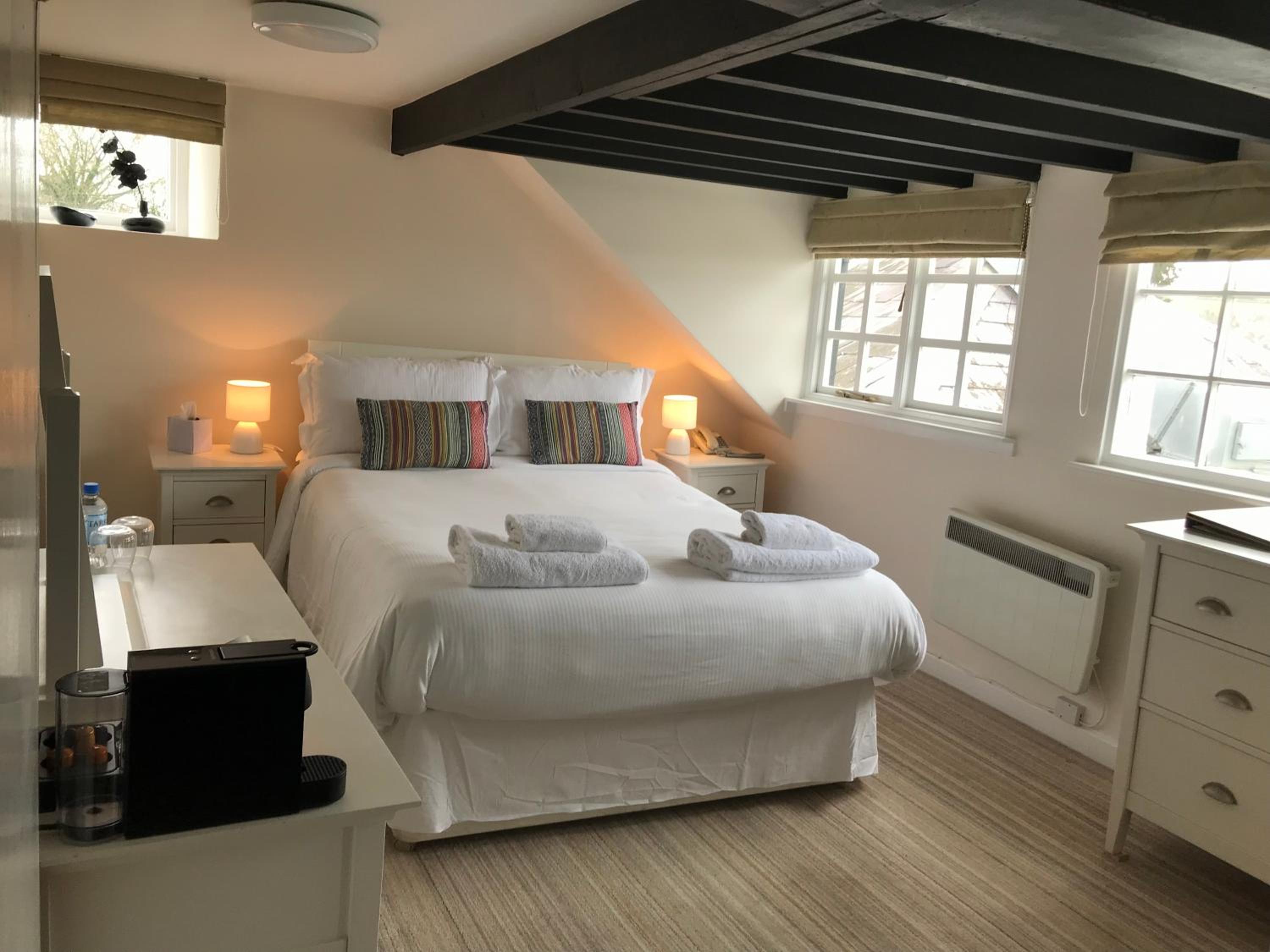 Double Room with Sea View - Photo 15