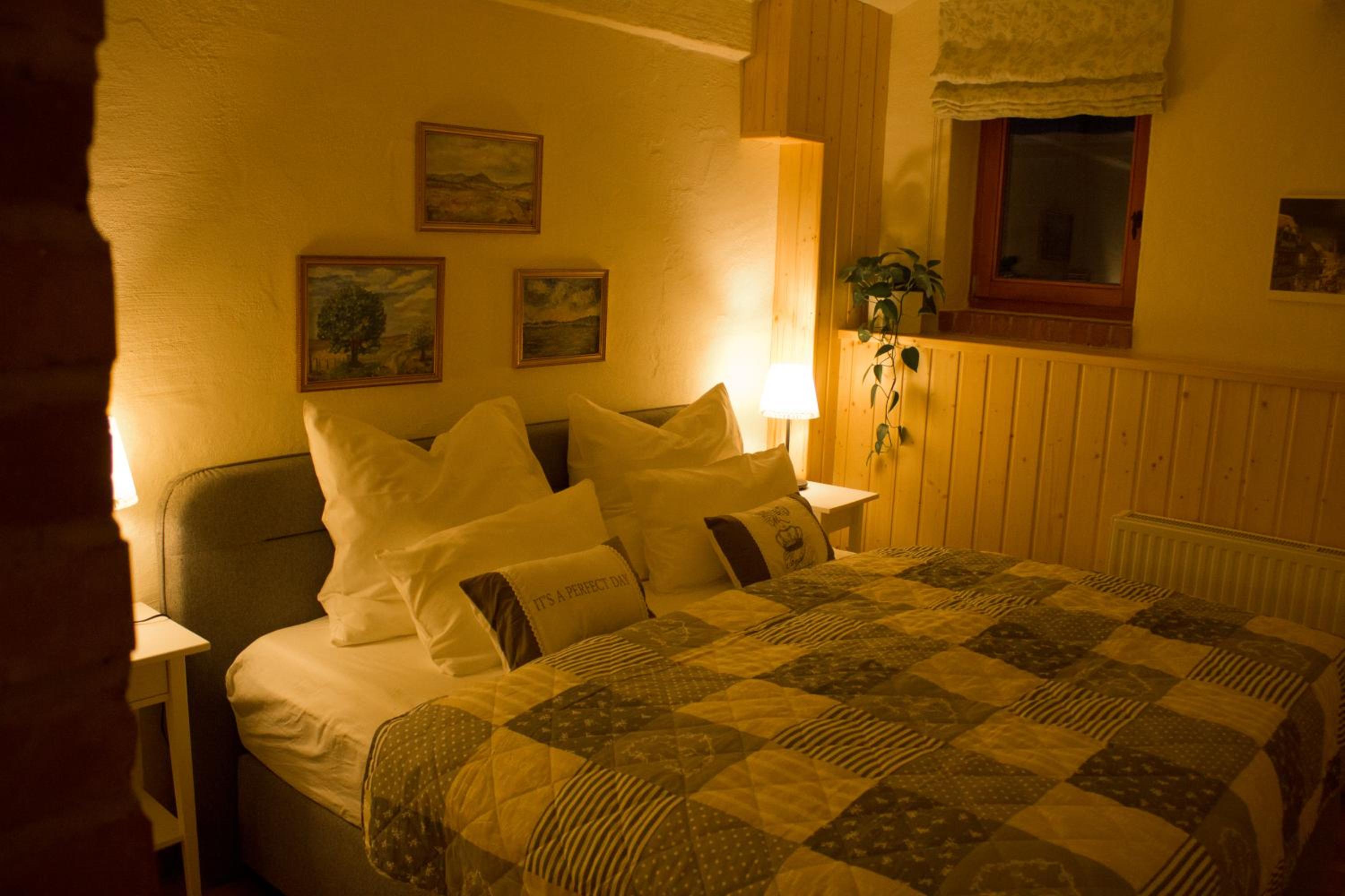 Deluxe Double or Twin Room photo 1