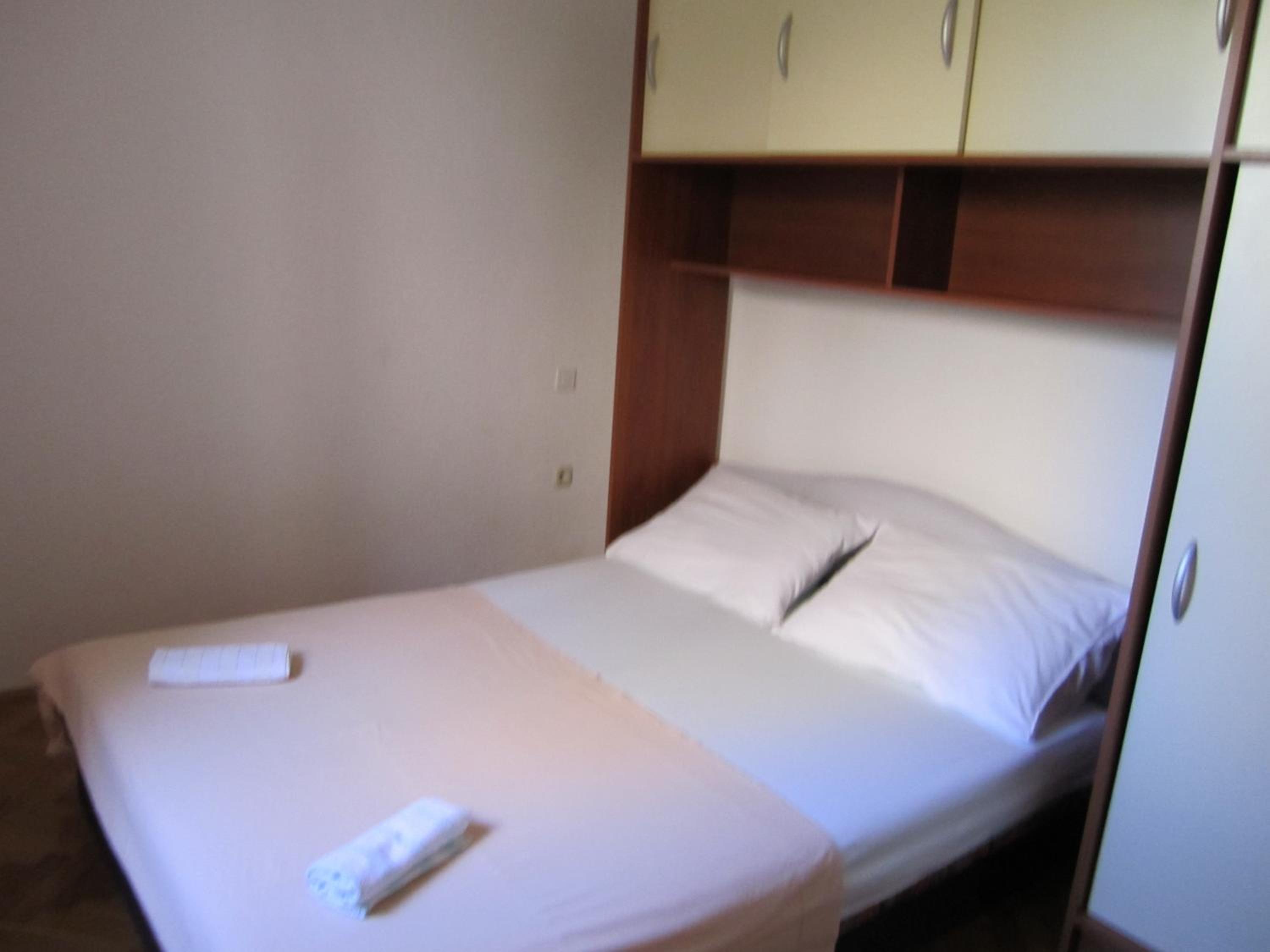 Two-Bedroom Apartment with Sofa Bed photo 1