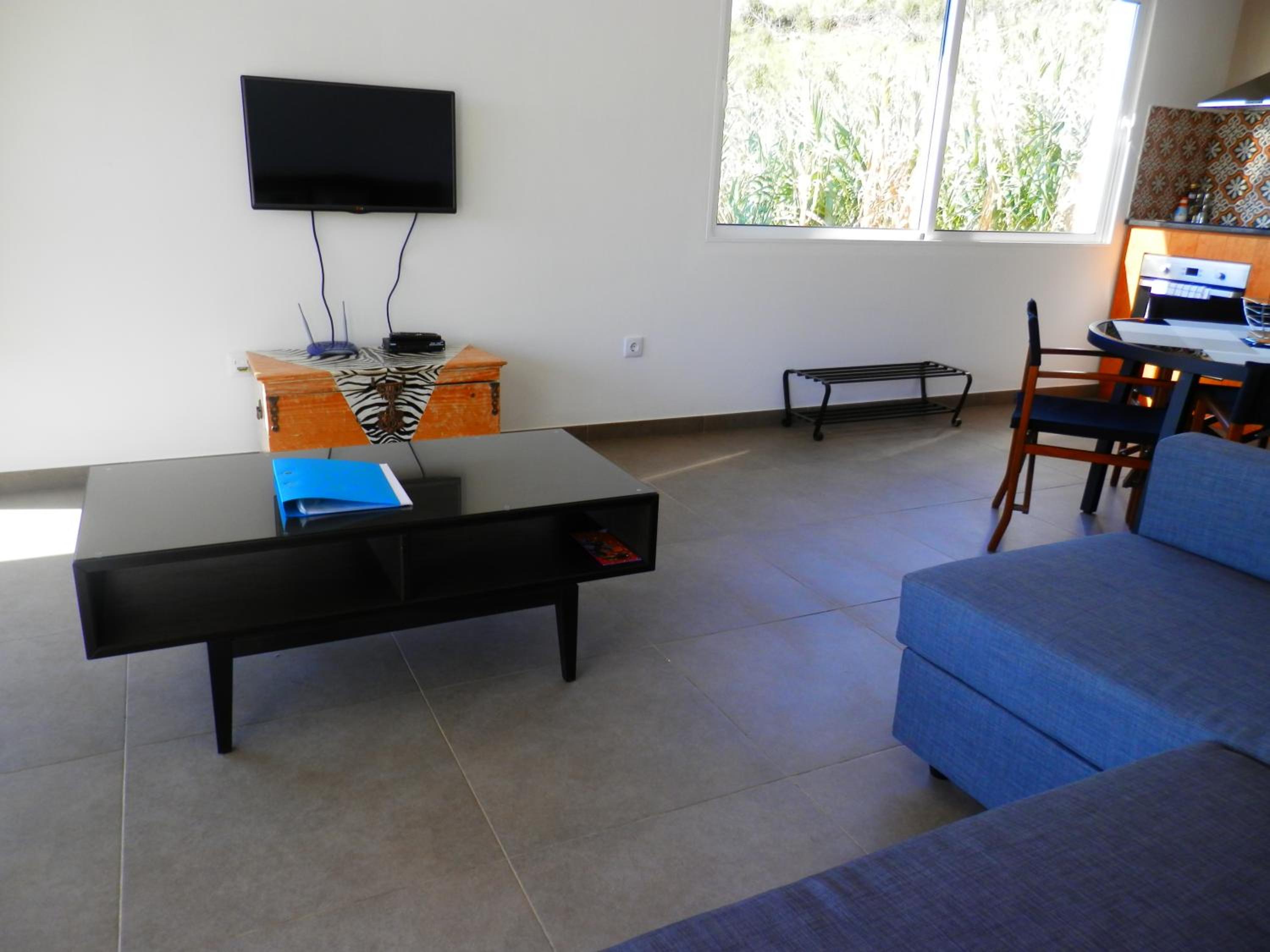 One-Bedroom House photo 3
