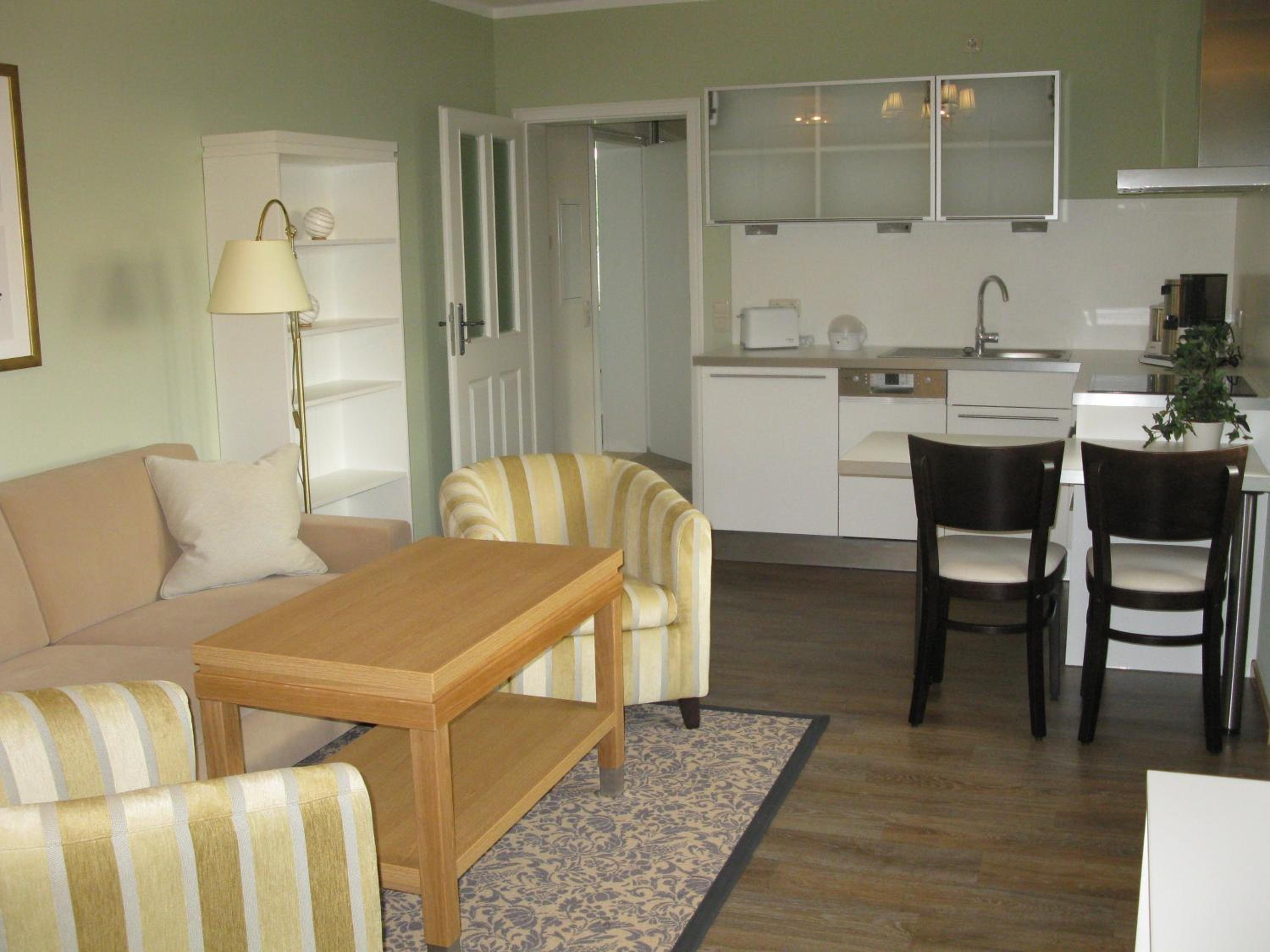 Apartment photo 3