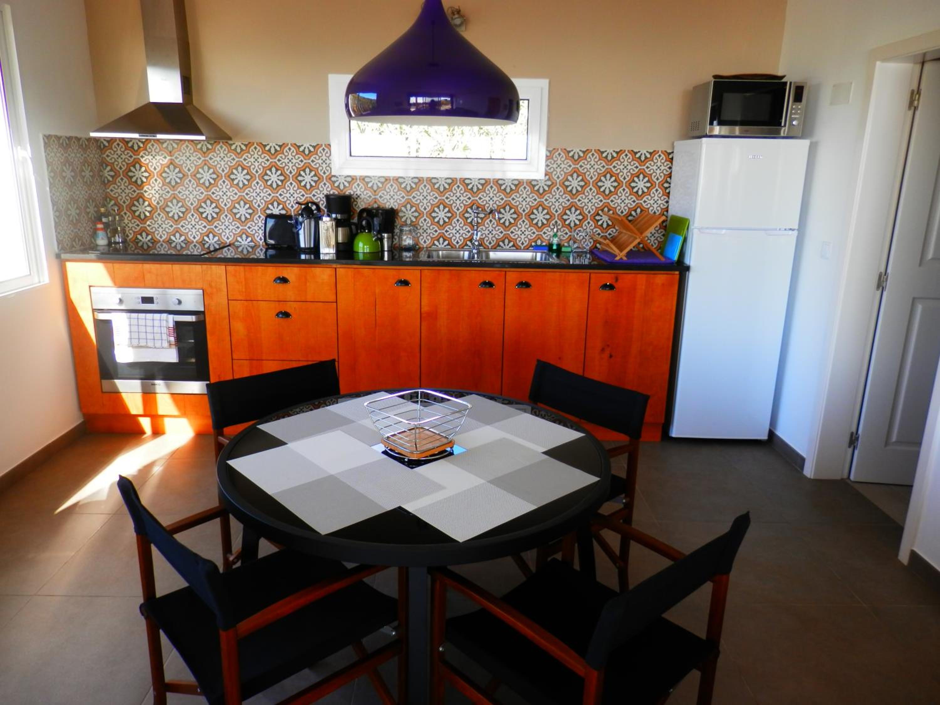 One-Bedroom House photo 2