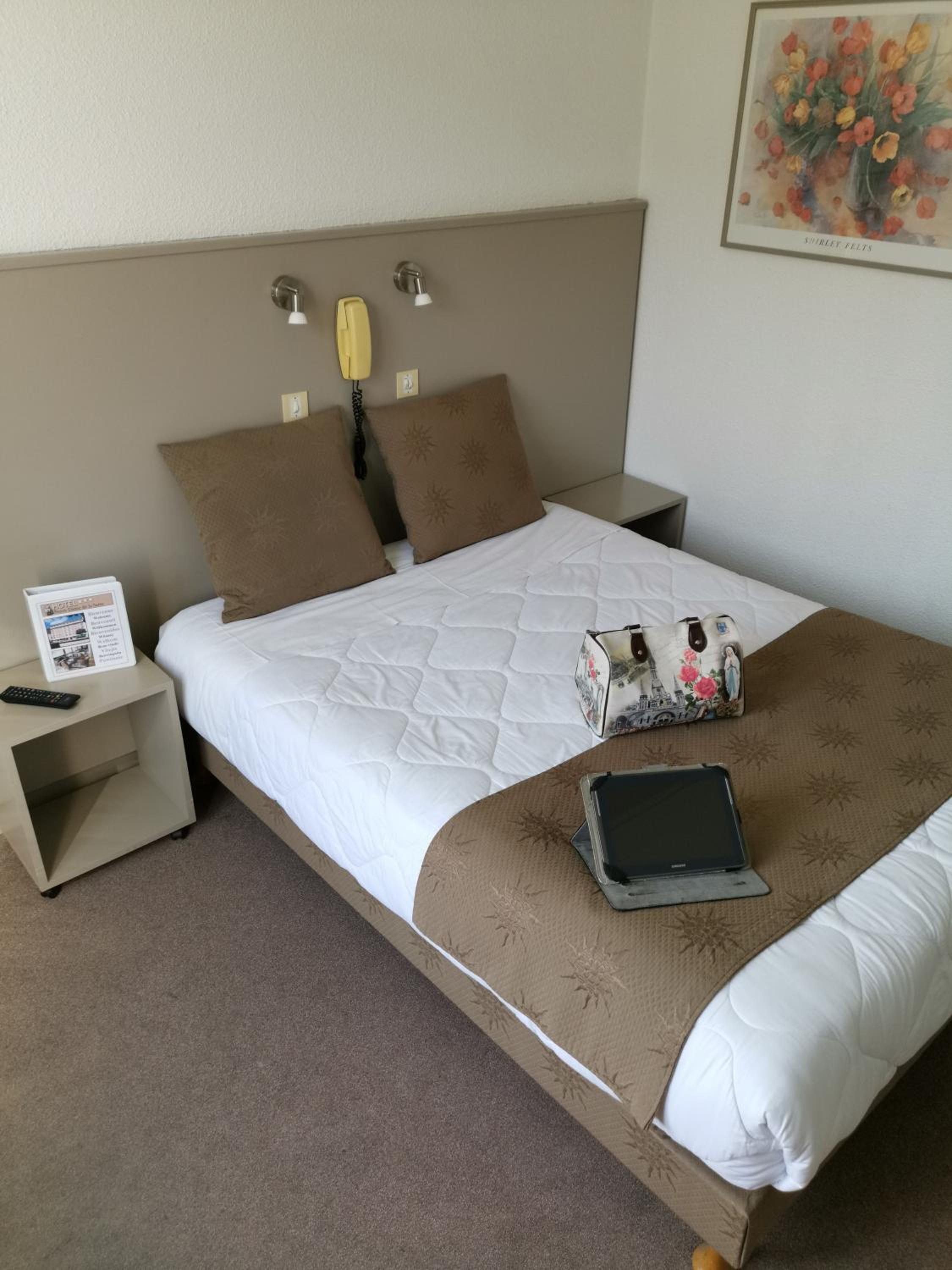 Double Room - Photo 6