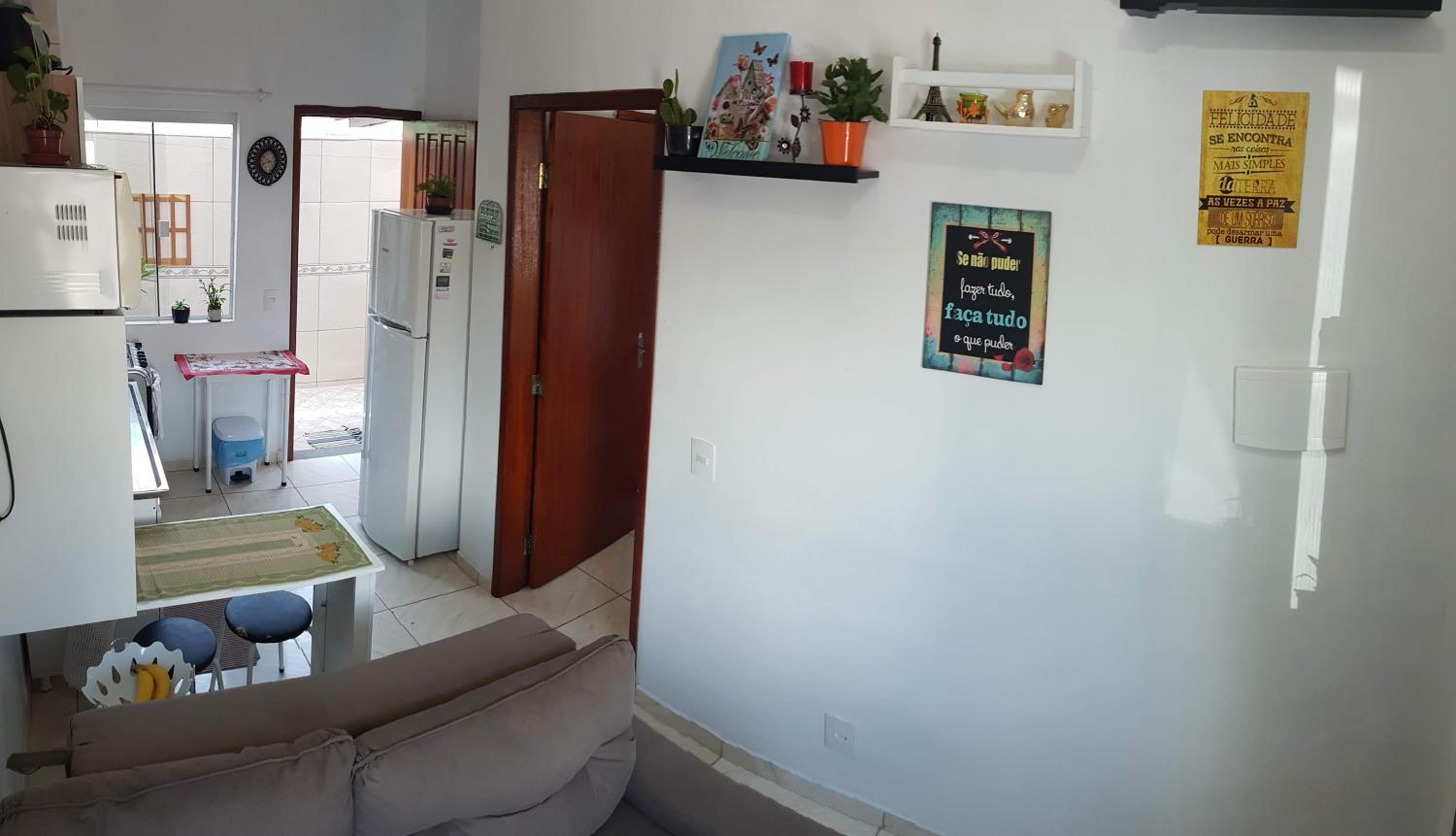 One-Bedroom Apartment - Photo 5