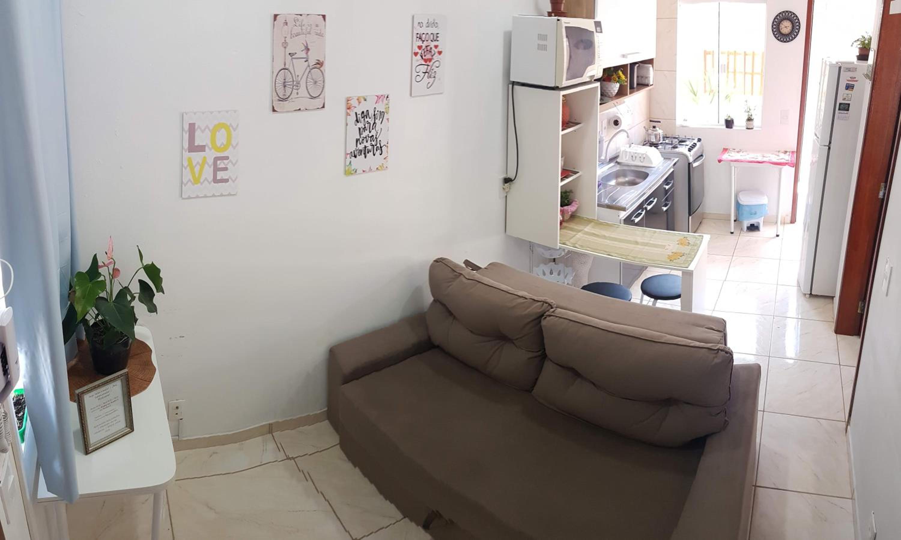 One-Bedroom Apartment - Photo 10