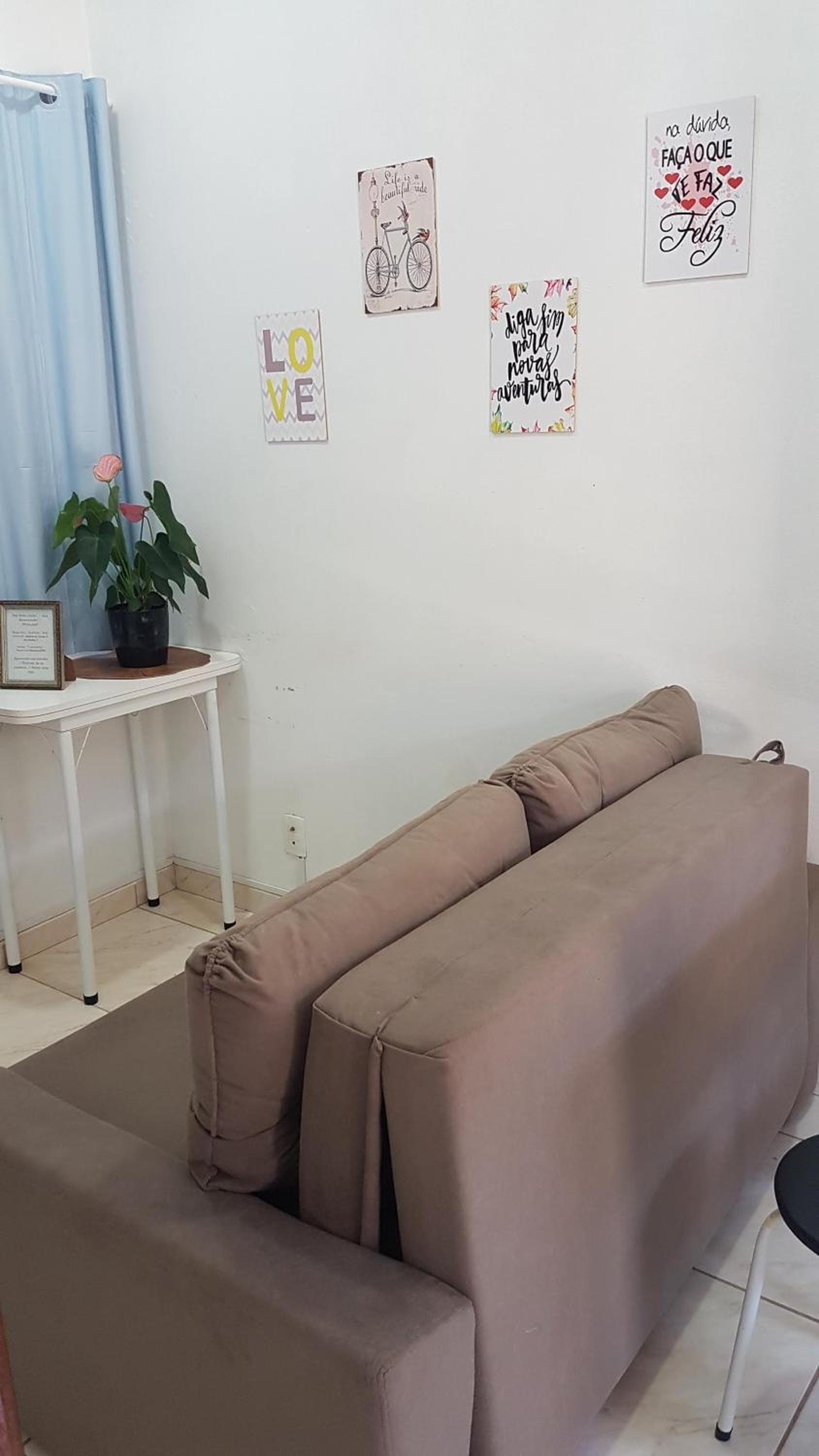 One-Bedroom Apartment - Photo 12