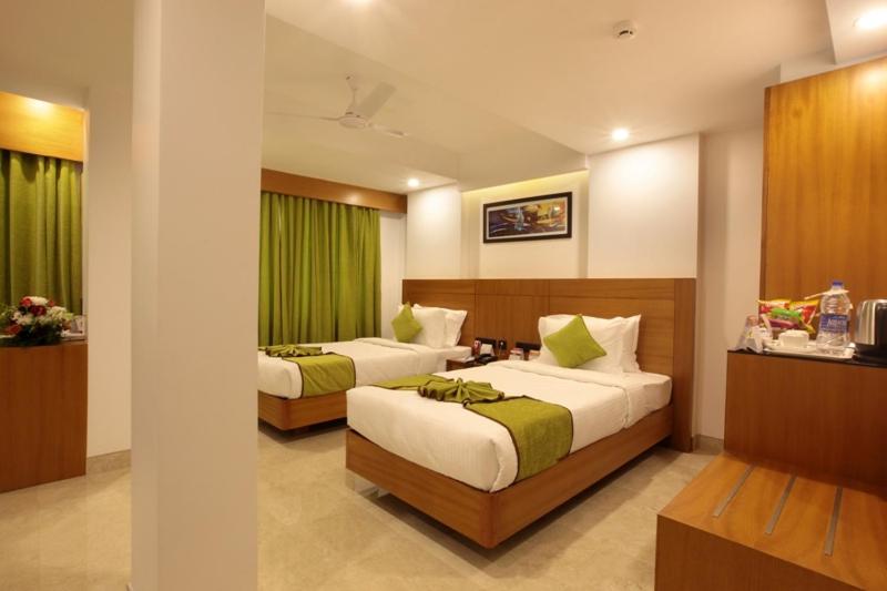 Deluxe Room - Photo 1