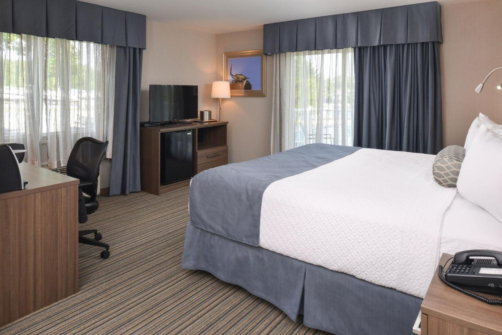 King Room with Balcony photo 1