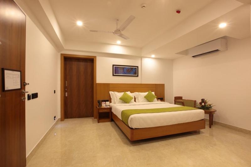 Standard Double Room photo 2