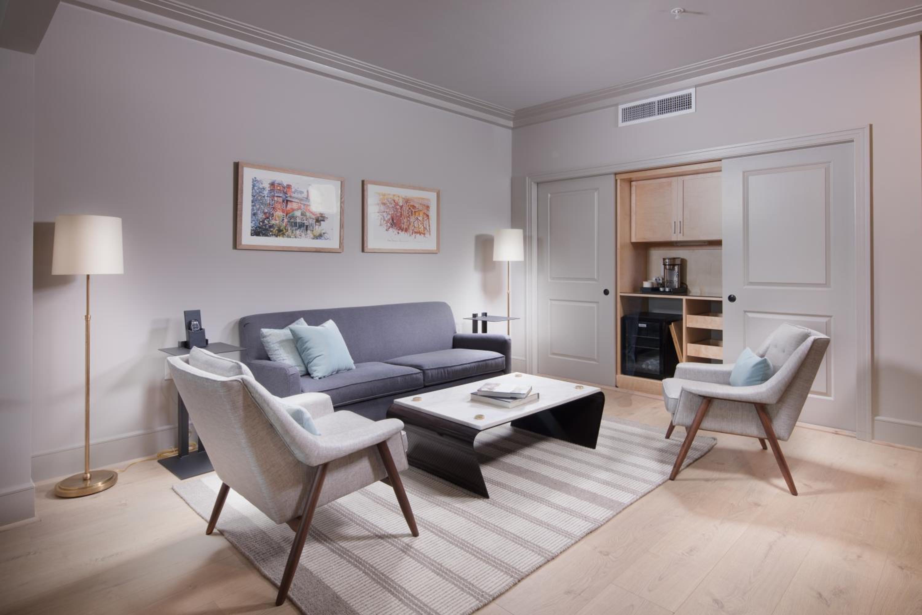 Junior Suite with Balcony photo 1