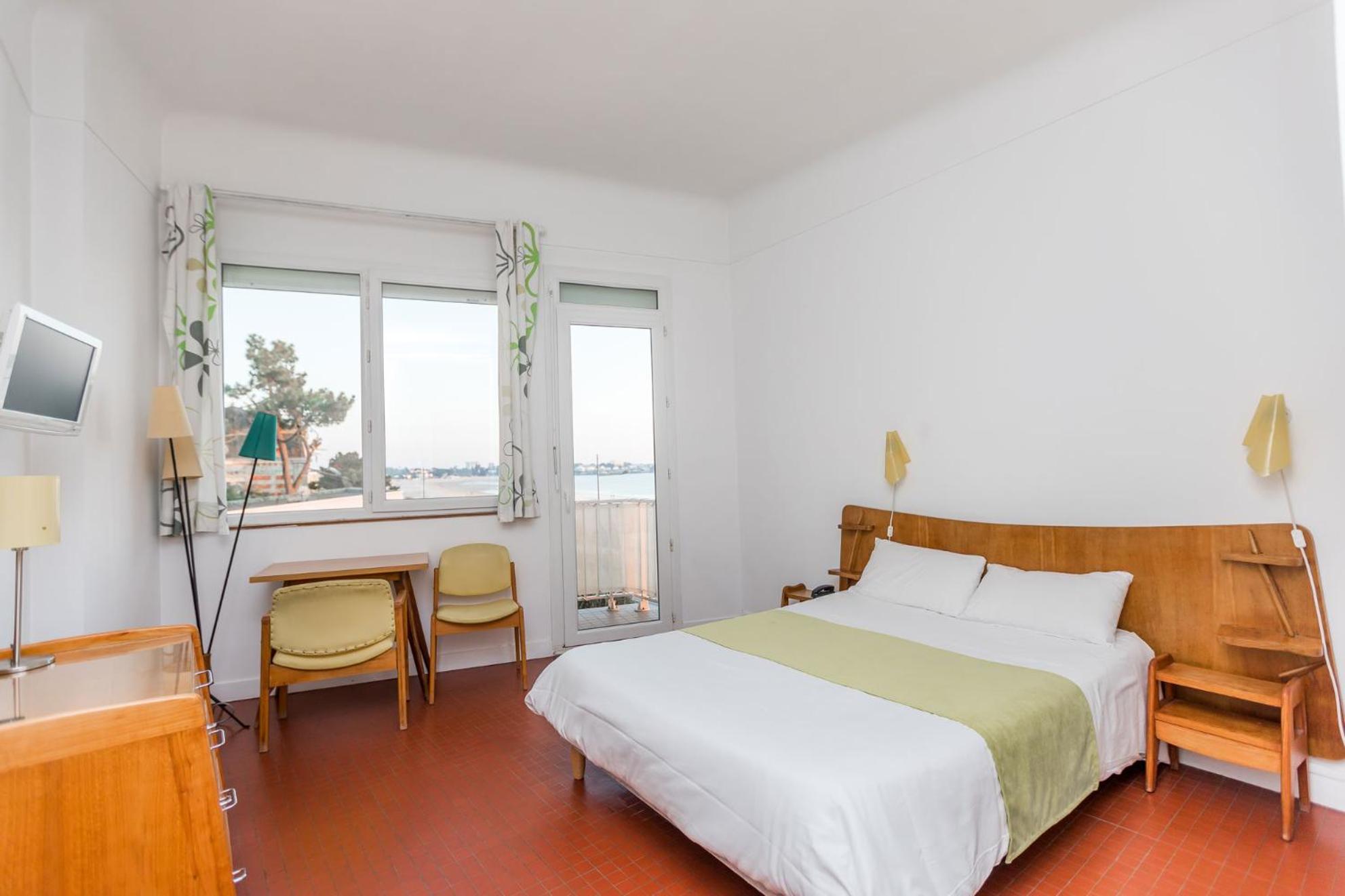 Double Room with Balcony and Sea View