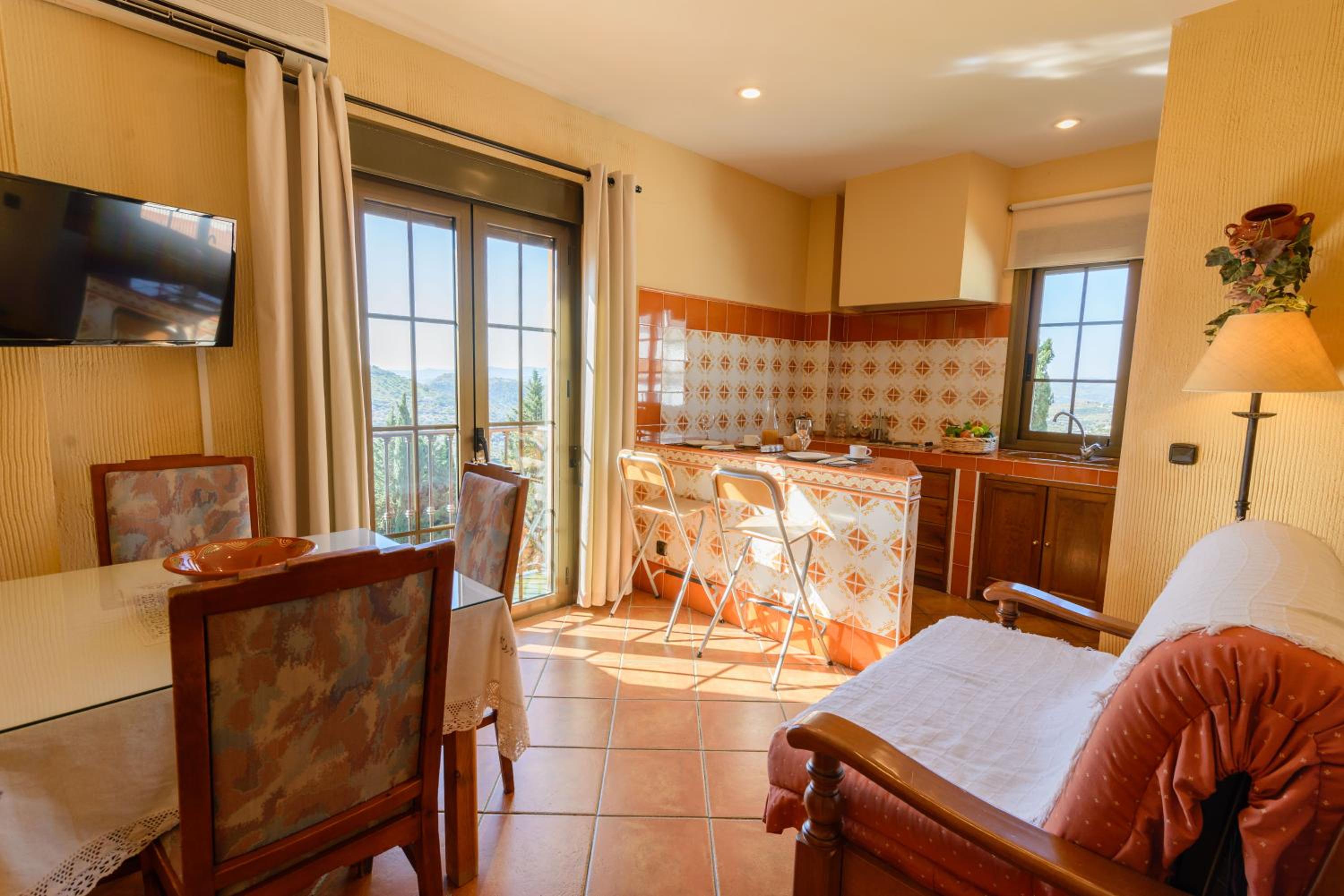 Quadruple Room with Garden View photo 3