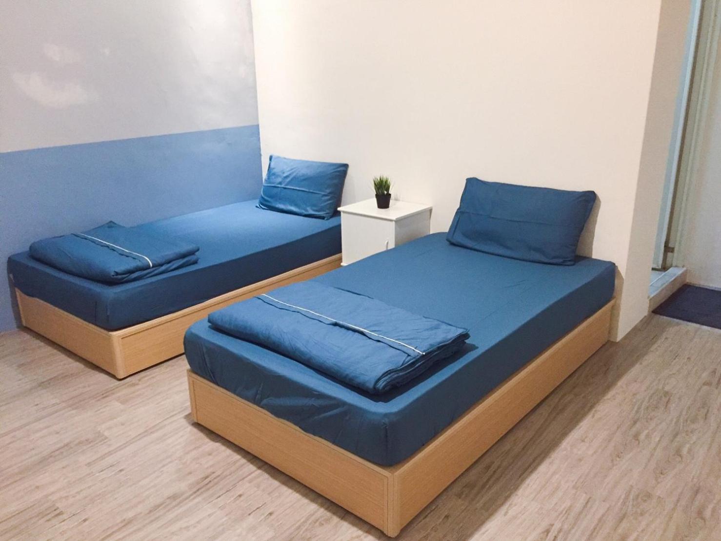 Twin Room with Private Bathroom