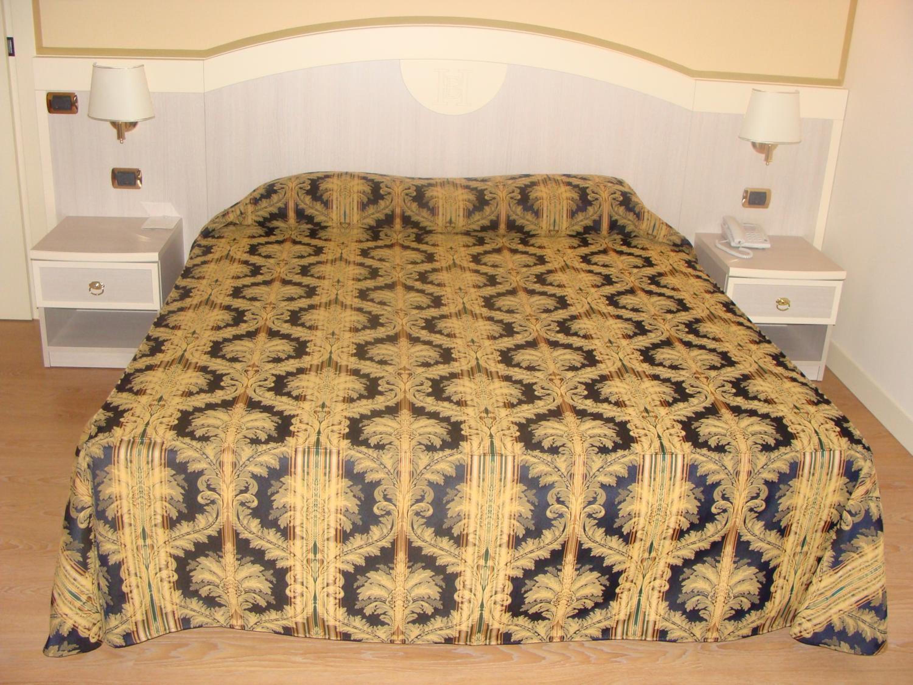 Large Single Room photo 1