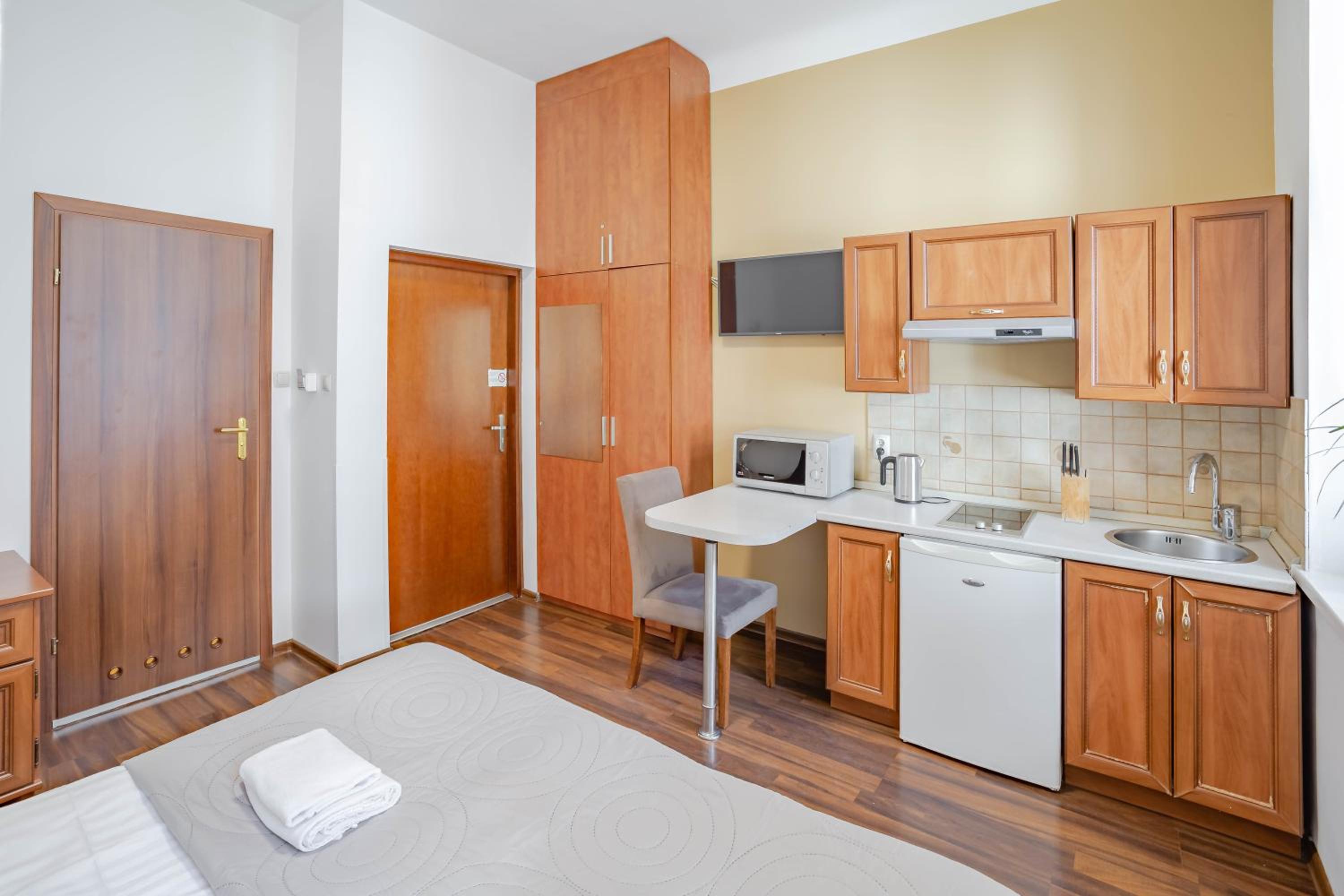 Double Room with Kitchenette Plus photo 1