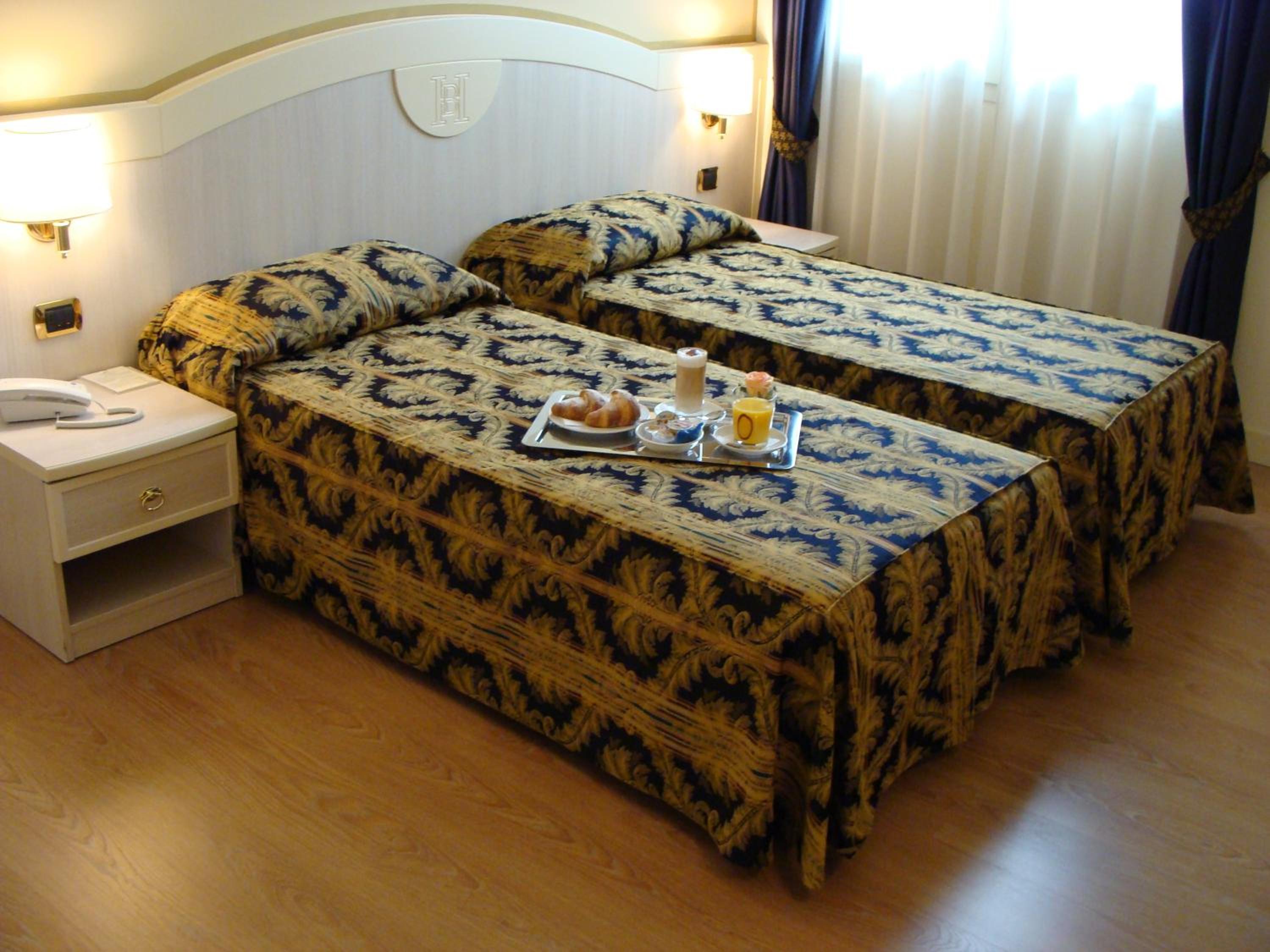Twin Room photo 1