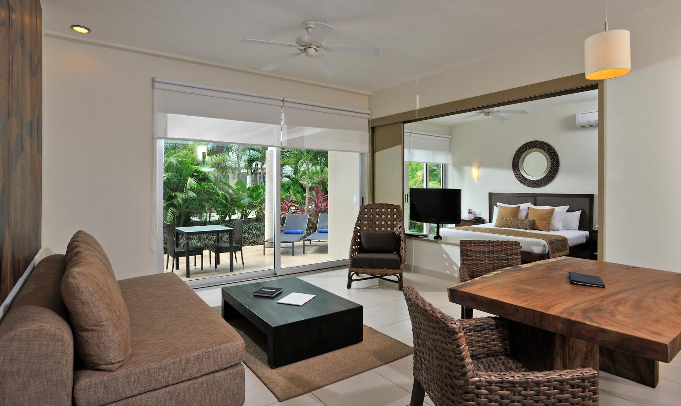 Junior Suite Superior Garden (1 Adult)