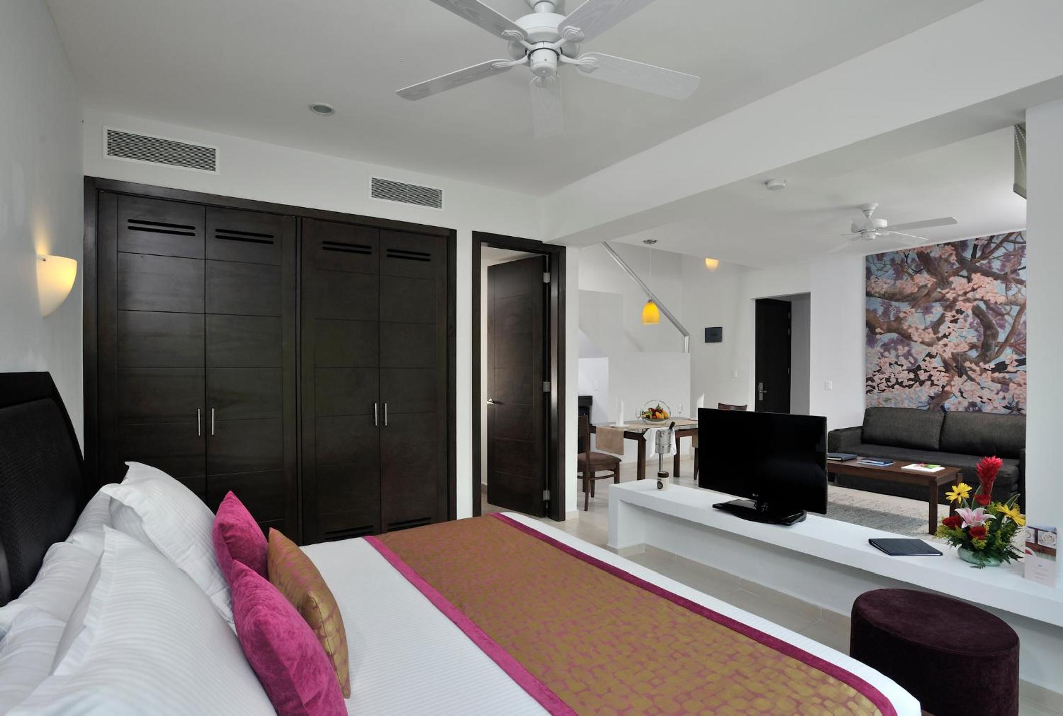 Junior Suite Superior Penthouse (3 Adults)