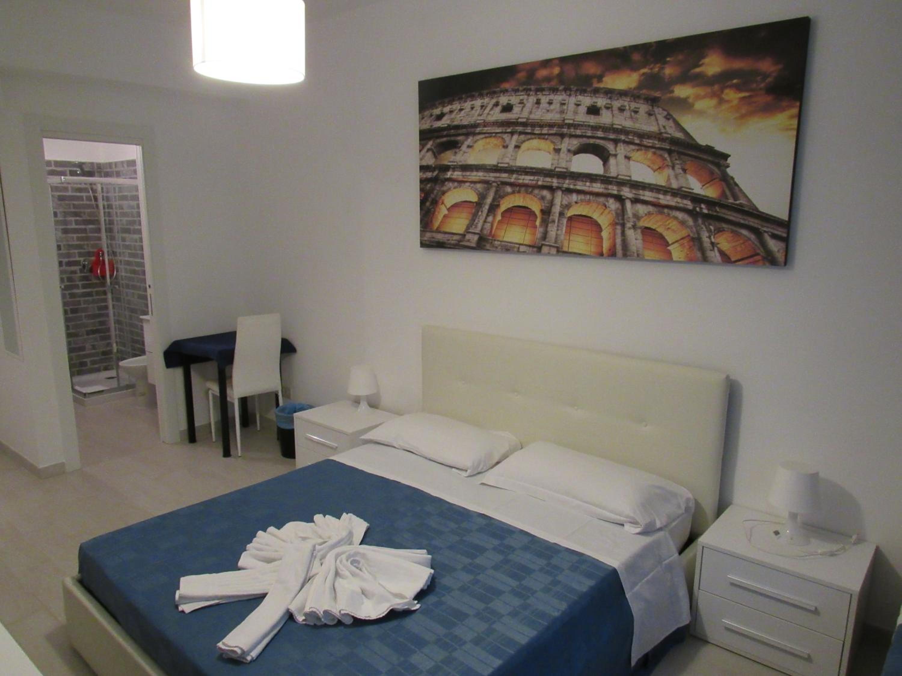 Large Double Room