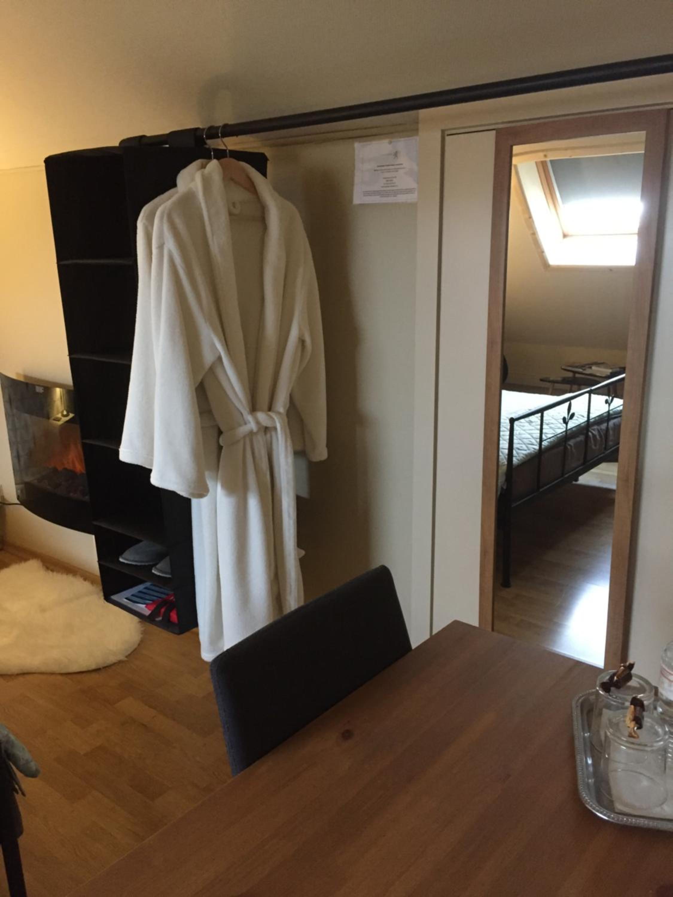Standard Double Room With Shared Bathroom photo 3