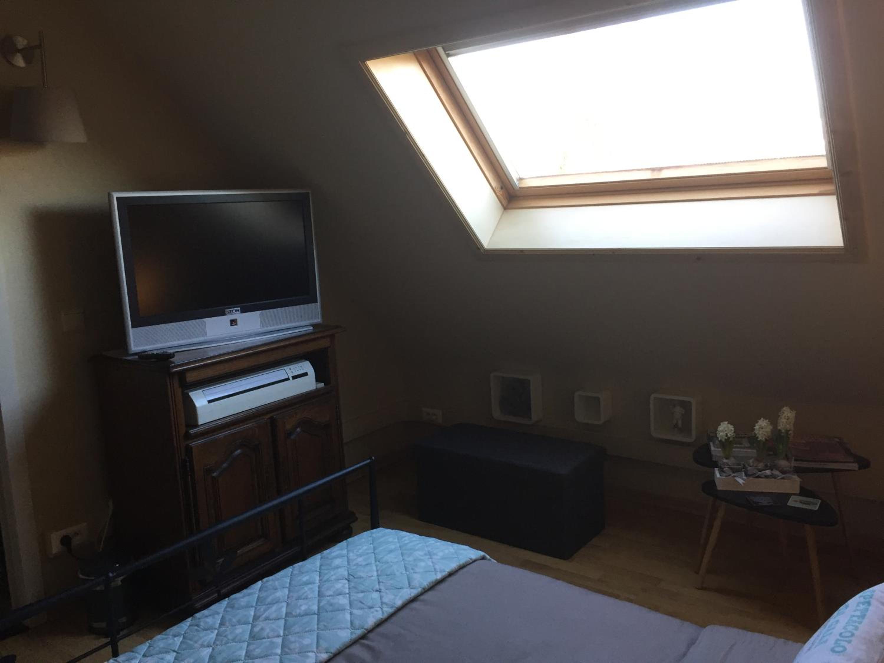 Standard Double Room With Shared Bathroom photo 1