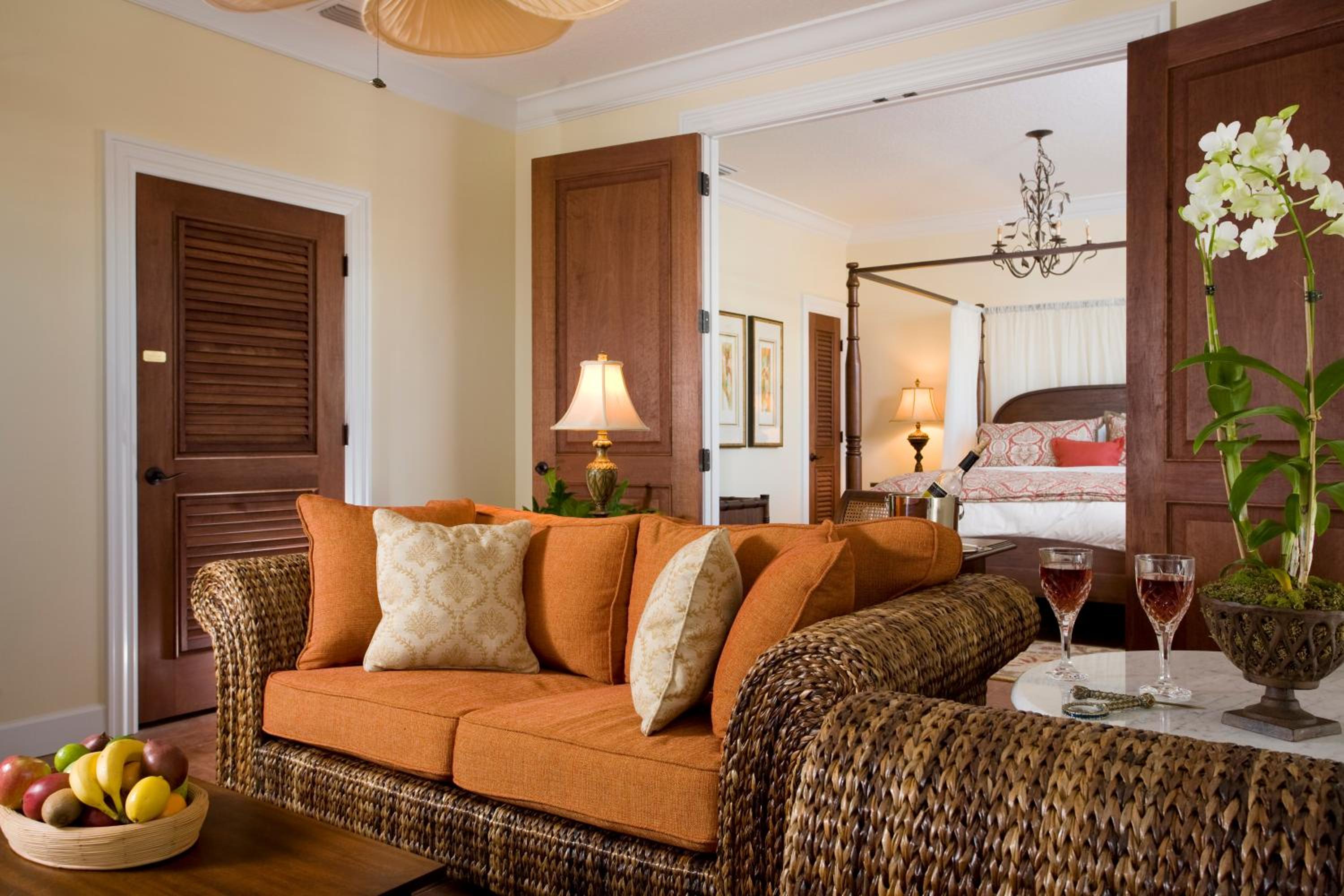 King Suite with Separate Living Room photo 2