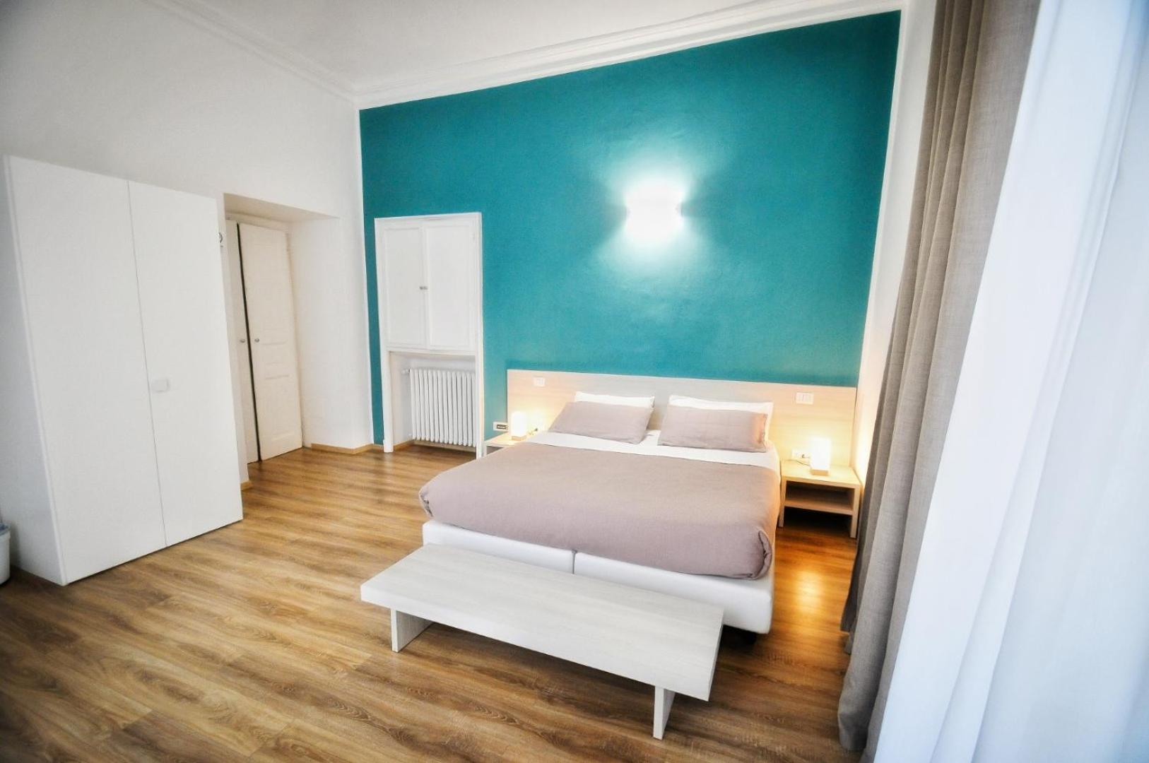 Deluxe Double or Twin Room - Photo 7