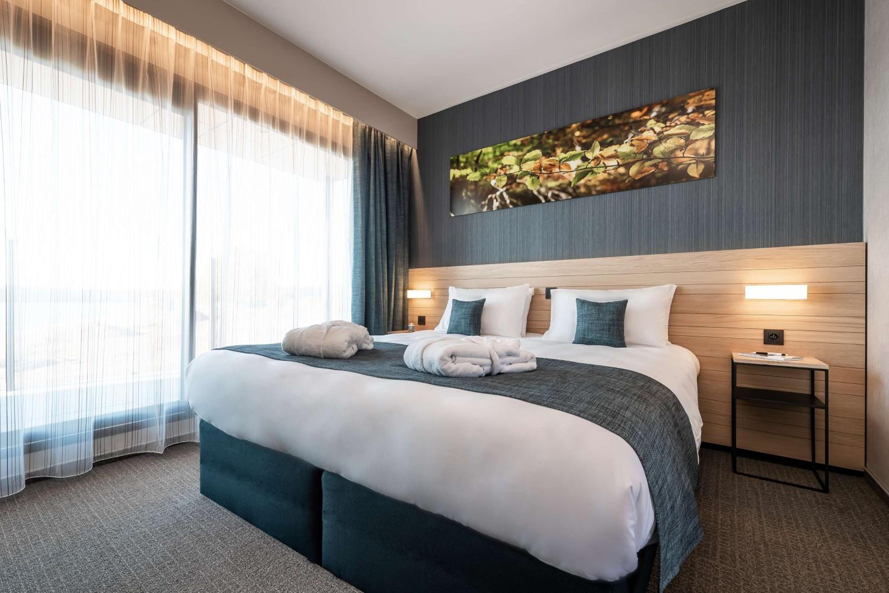 Standard King Room