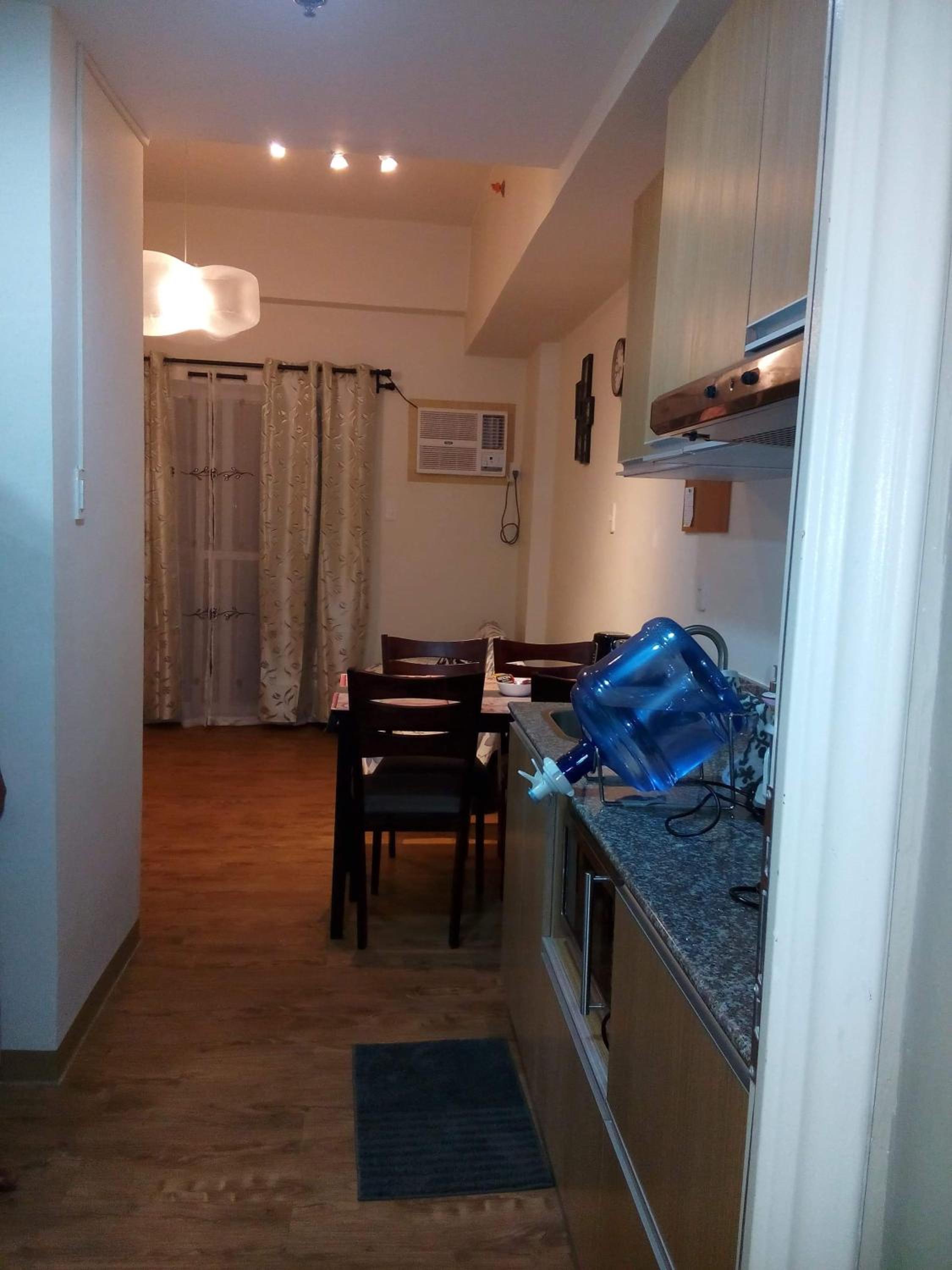 One-Bedroom Apartment - Photo 9