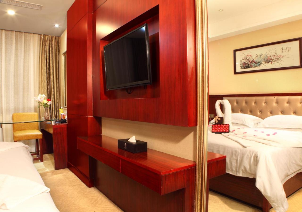 Superior Queen Room photo 3