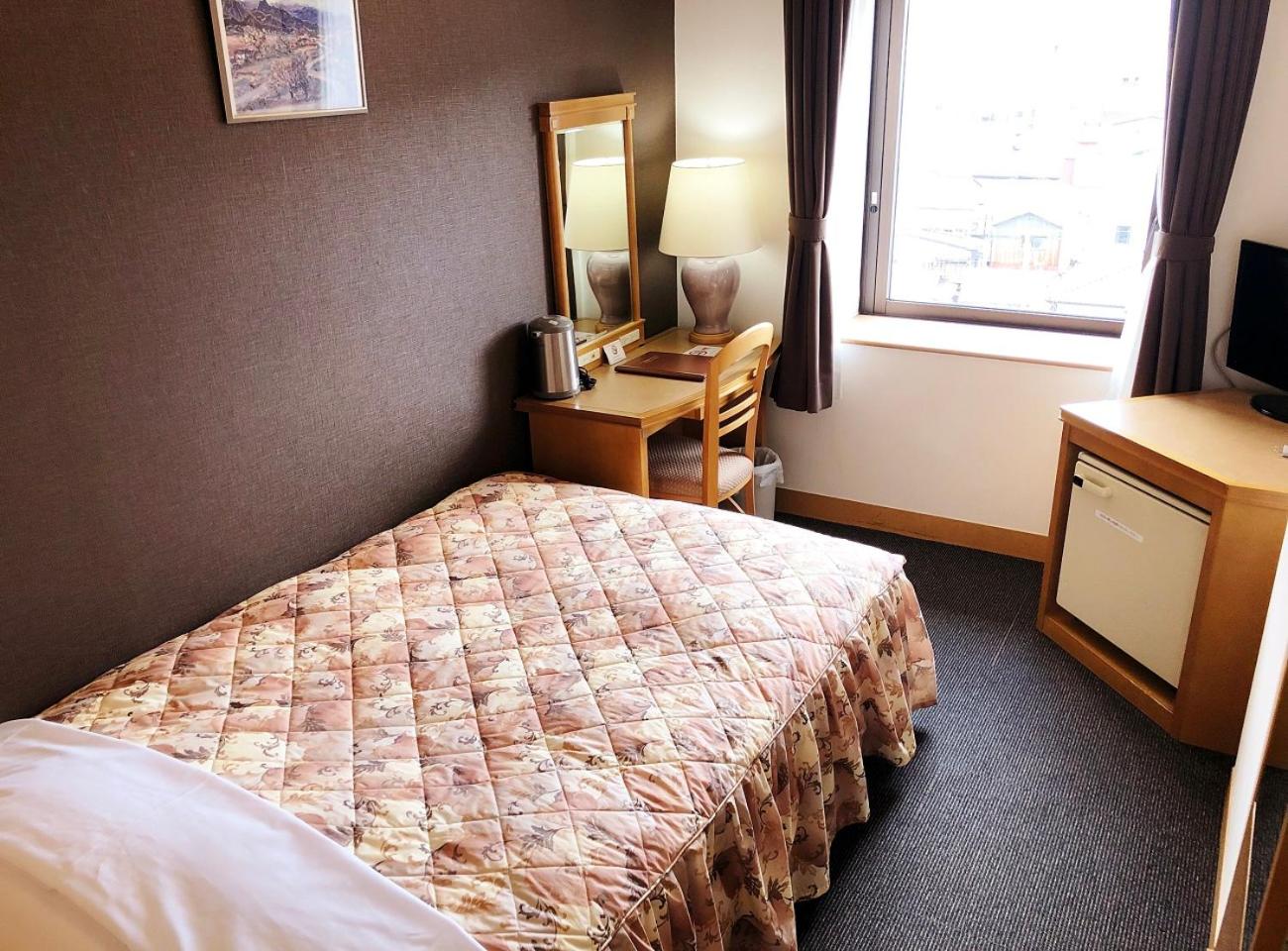 Double Room with Small Double Bed - Non-Smoking - Photo 1