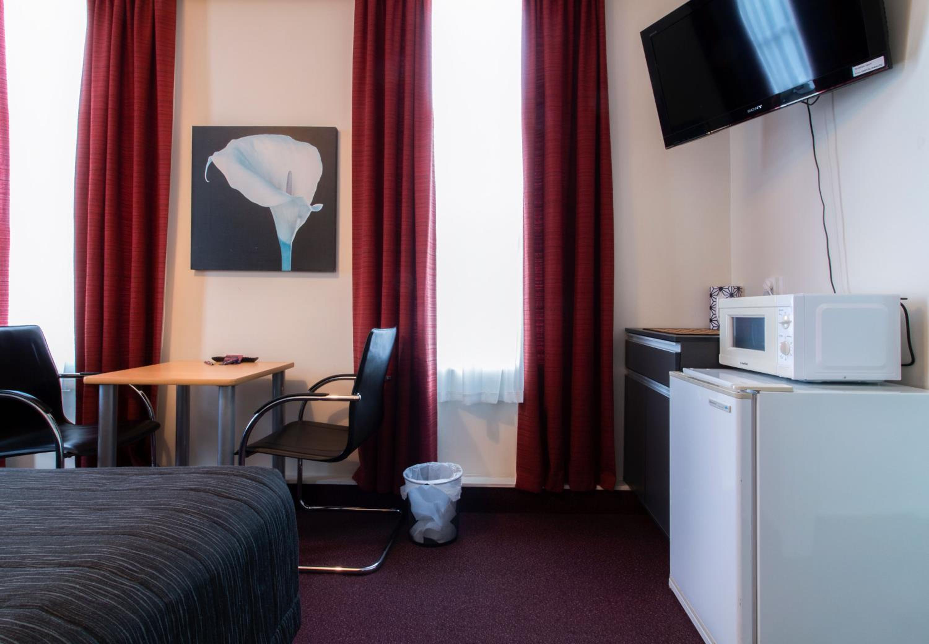 Triple Room - Photo 2