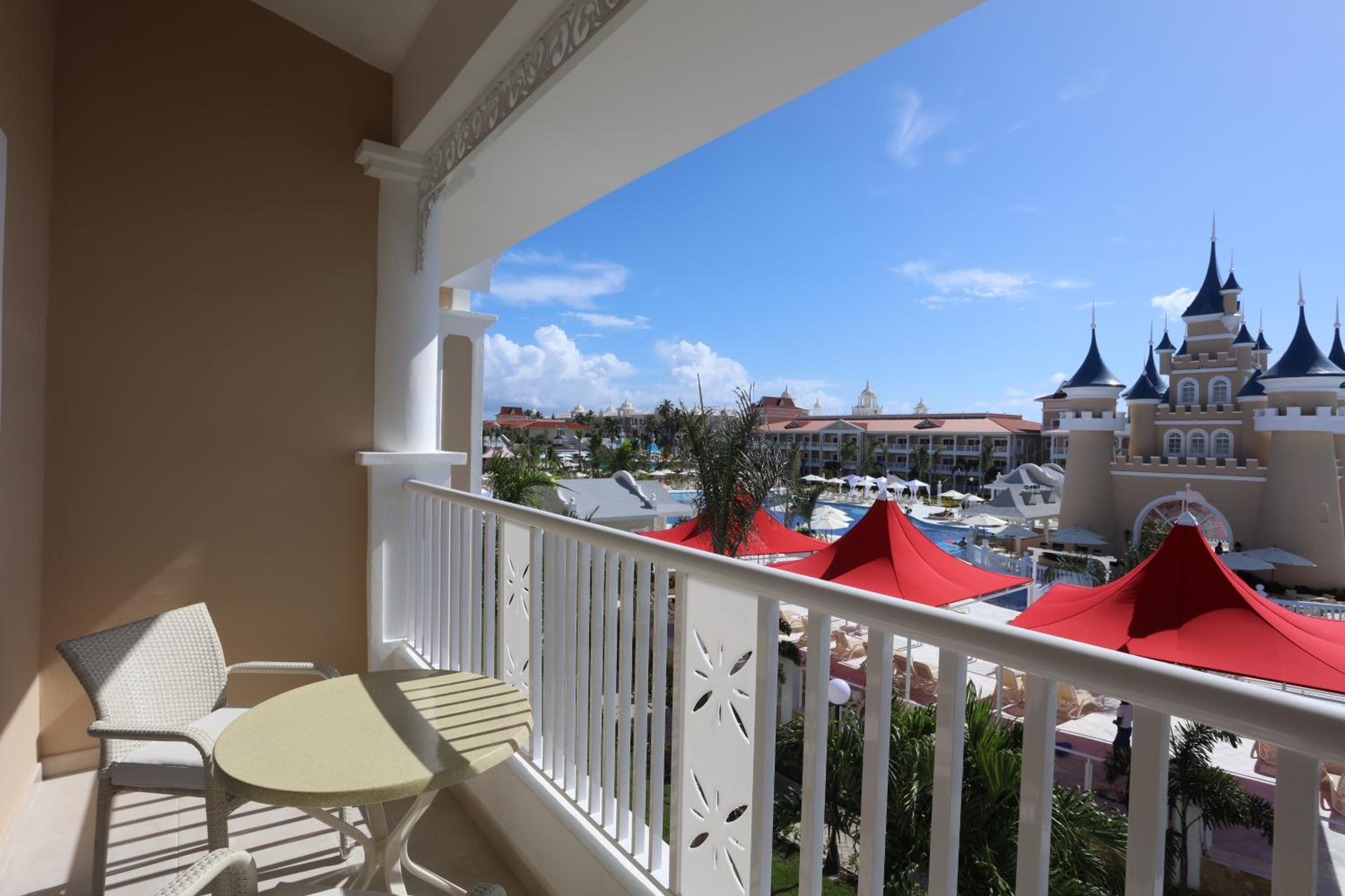 Junior Suite with Balcony