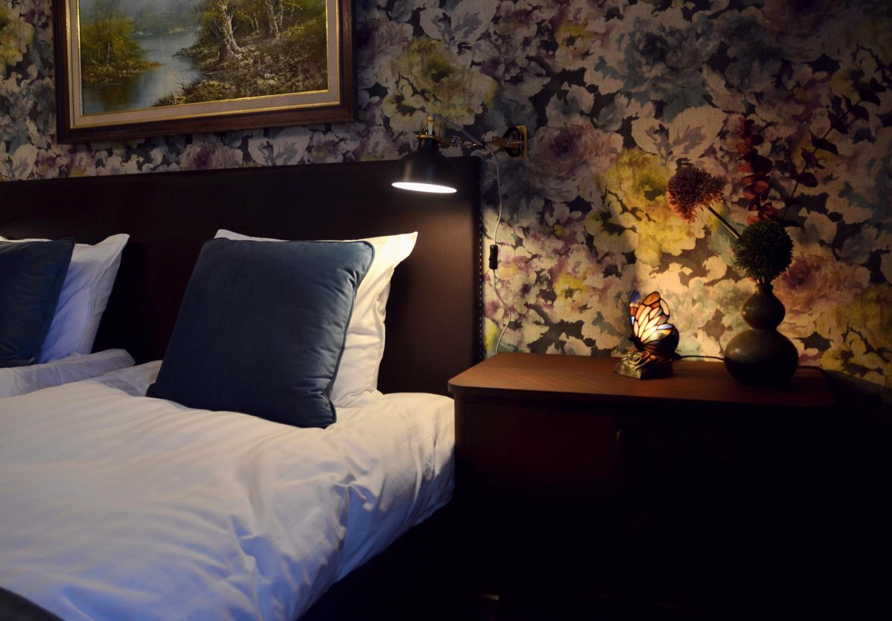 Twin Room with Shared Bathroom