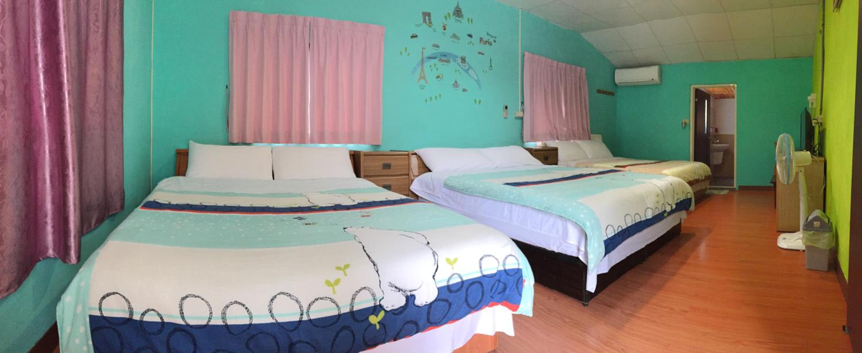 Family Suite photo 3