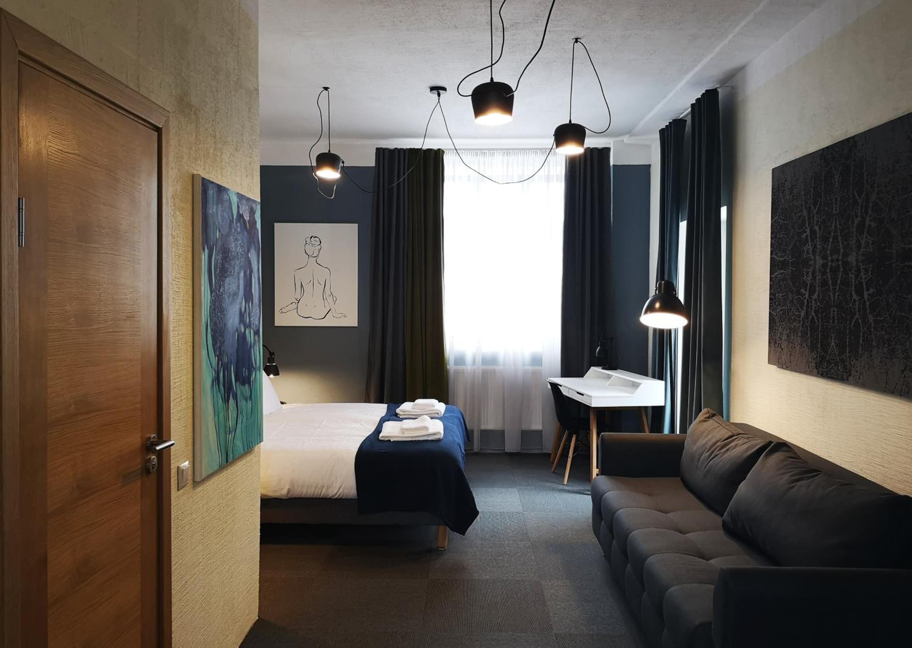 Double or Twin Room (Writer´s Room) - Photo 3