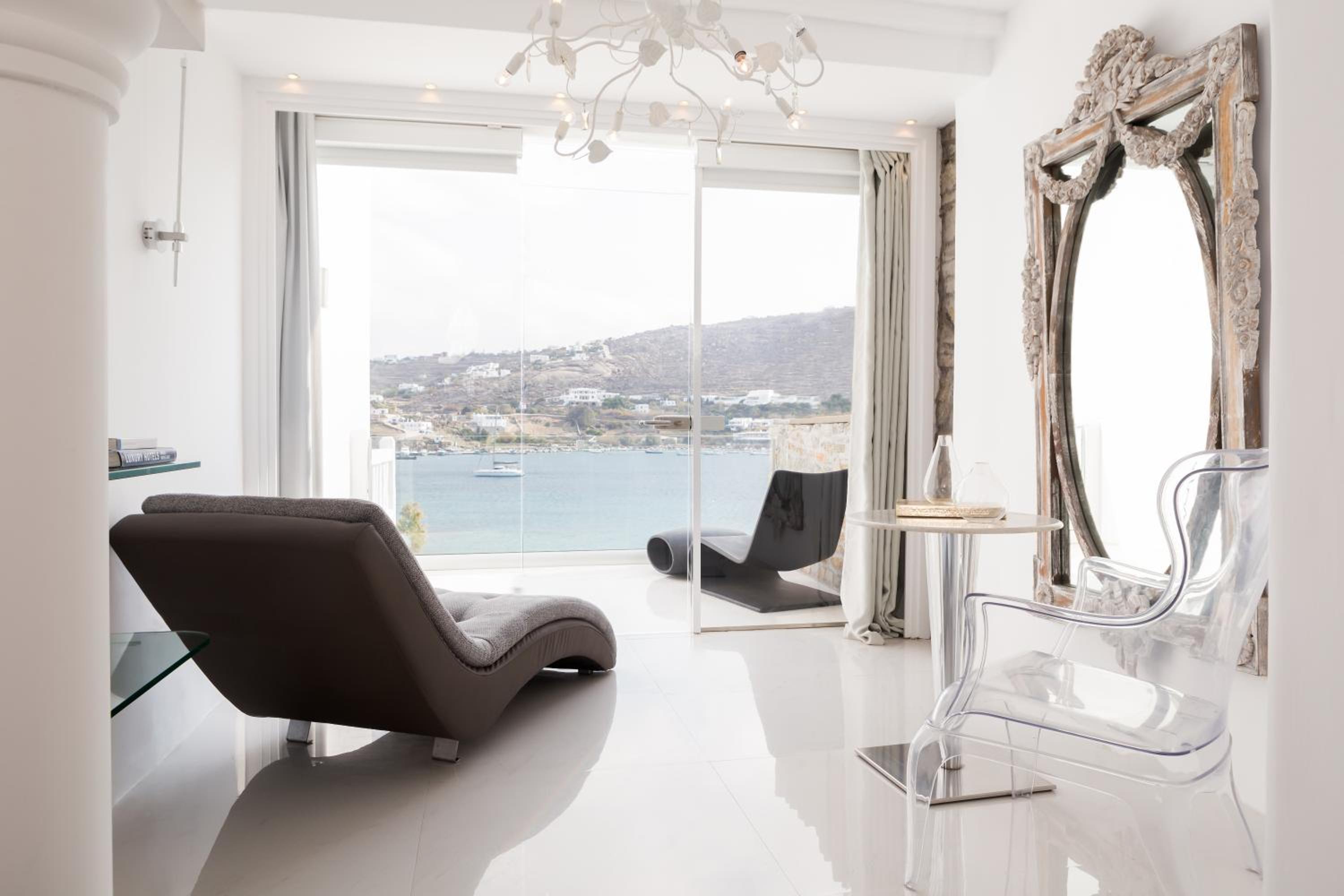 Junior Suite with Sea View - Photo 11