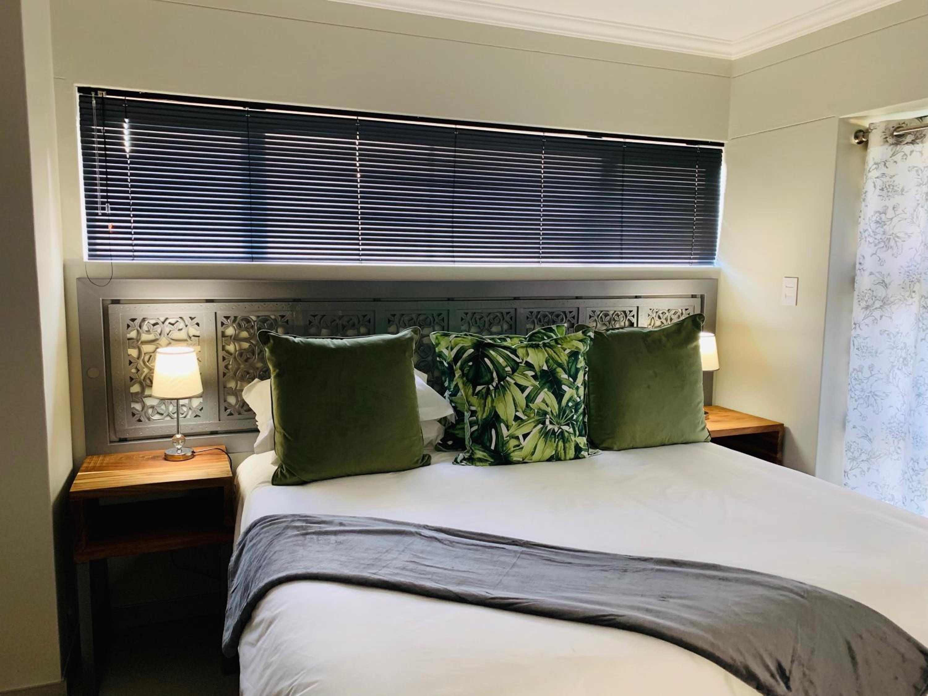 Deluxe Double or Twin Room - Photo 29