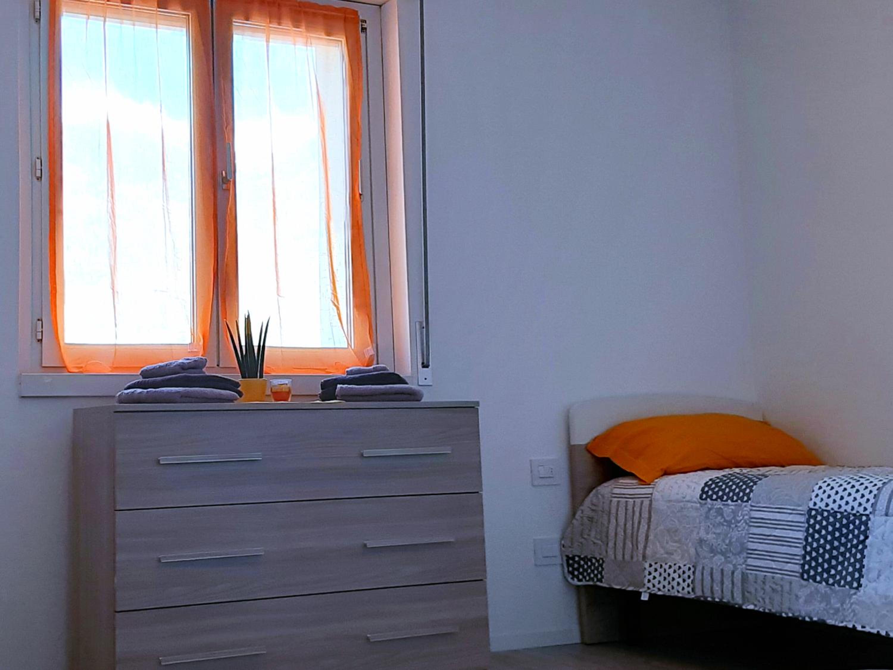 Two-Bedroom House photo 2