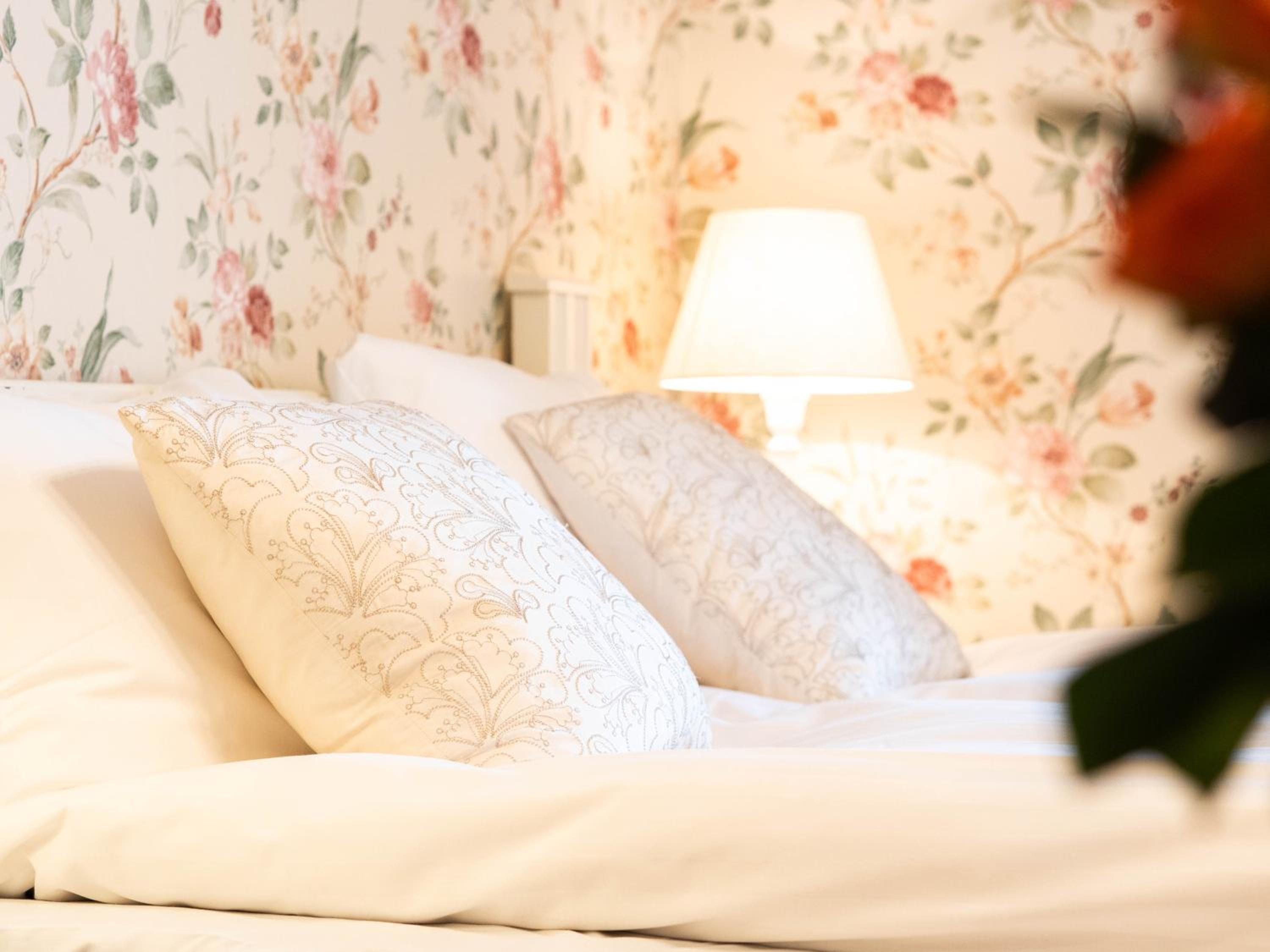 Room Romantic  photo 2